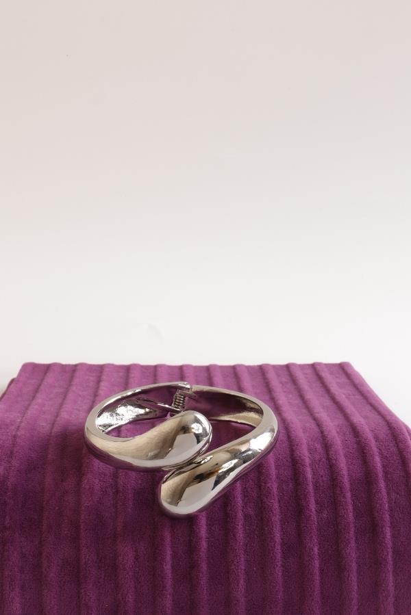 Thick Silver Plated Bracelet