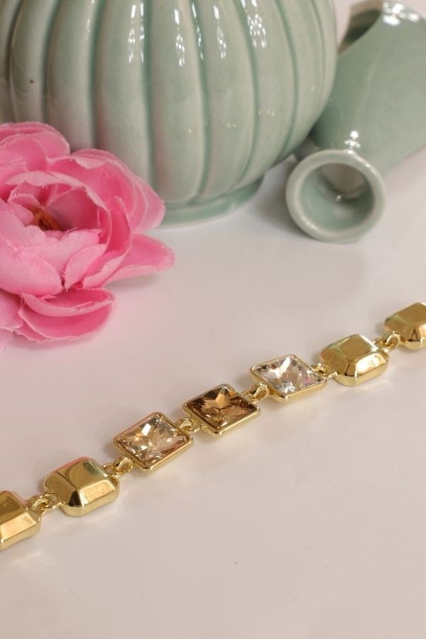 Kare Model Swarovski Taş Tasarım Bileklik