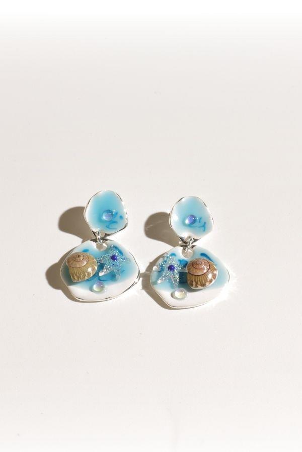Ohrringe mit blauen Muscheldetails