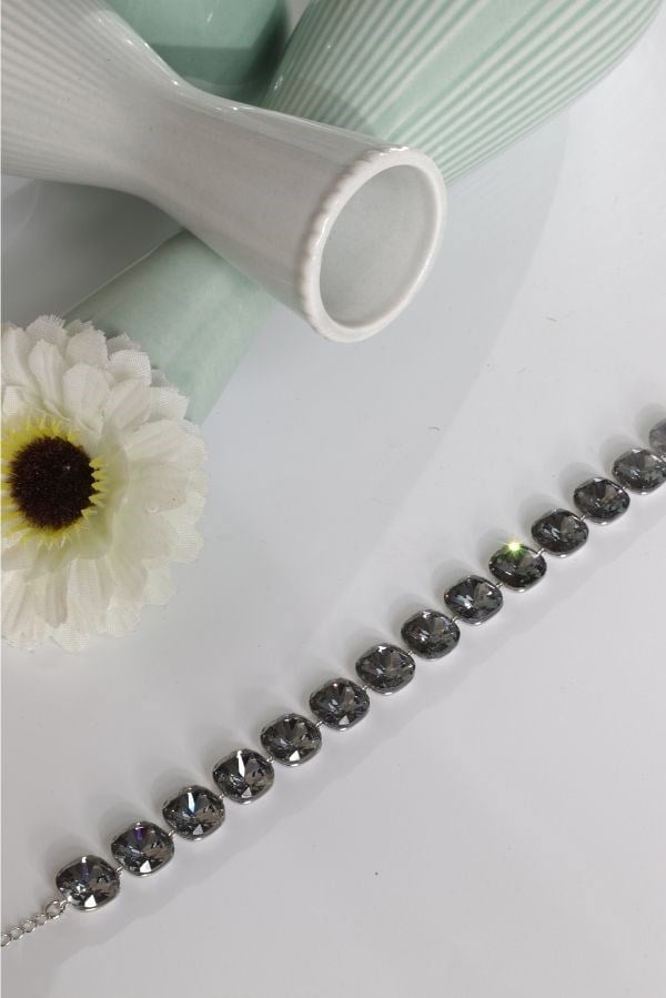 Özel Tasarım Orijinal Swarovski Taş Füme Renk Bileklik