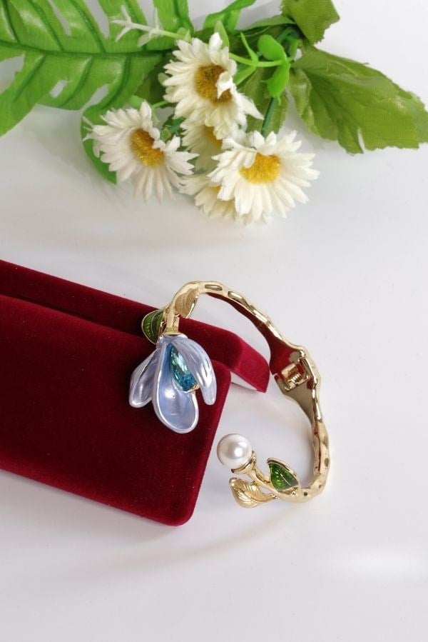 Özel Tasarım Swarovski Taş Çiçek Model Kelepçe