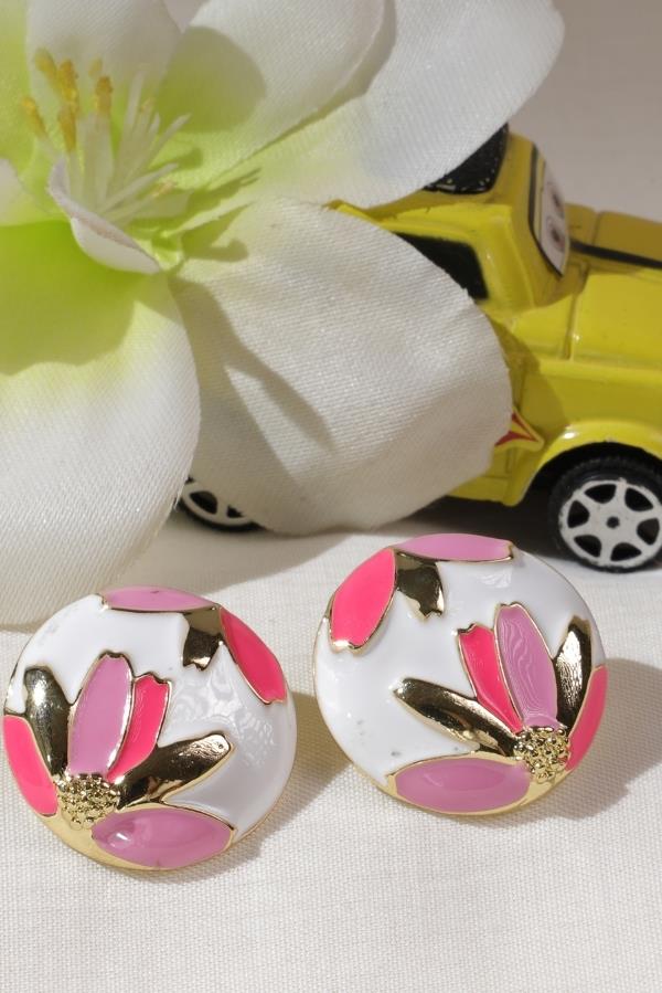 Boucles d'oreilles tendance à fleurs roses