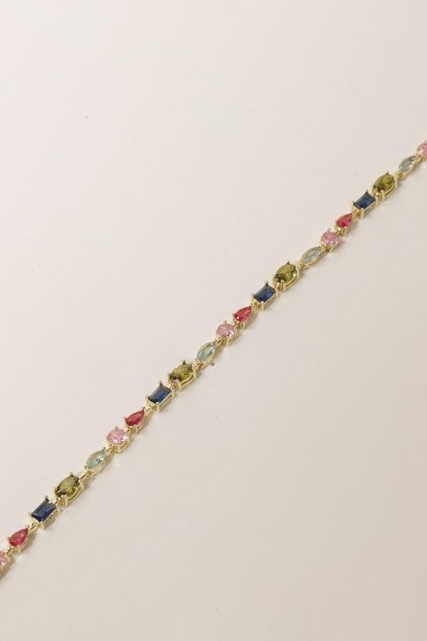 Trend-Serie: Buntes Steinarmband