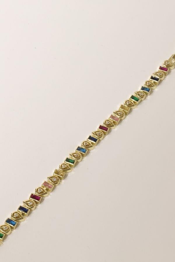 Trend-Serie: Buntes Steinarmband