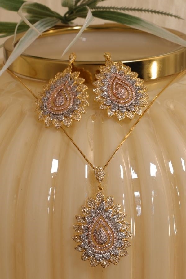 Colorful Stone Jewelry Set