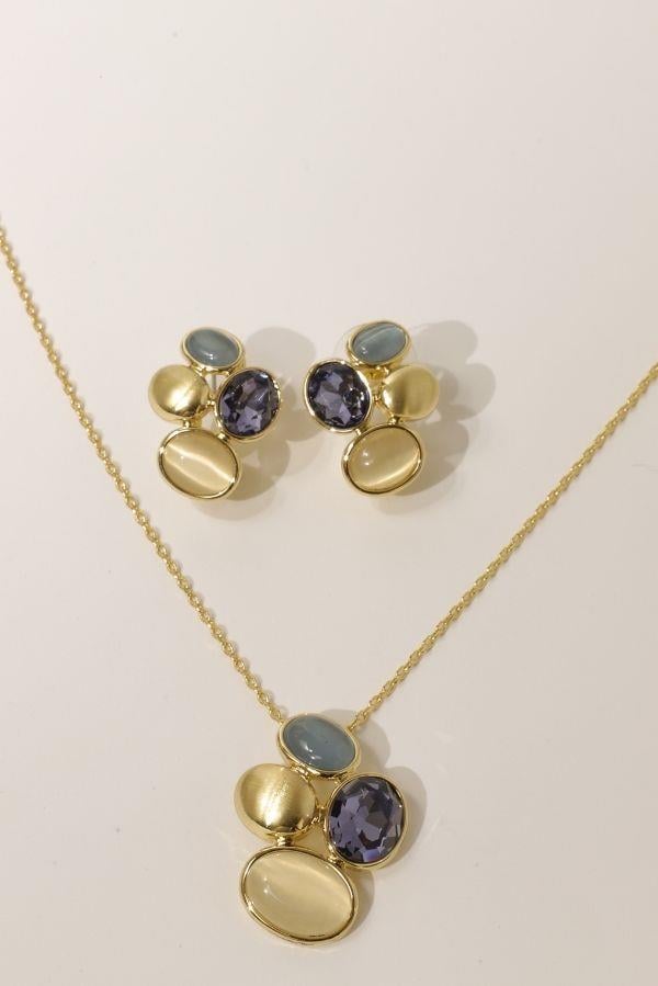  Individuell gestaltetes Schmuckset mit Steinen