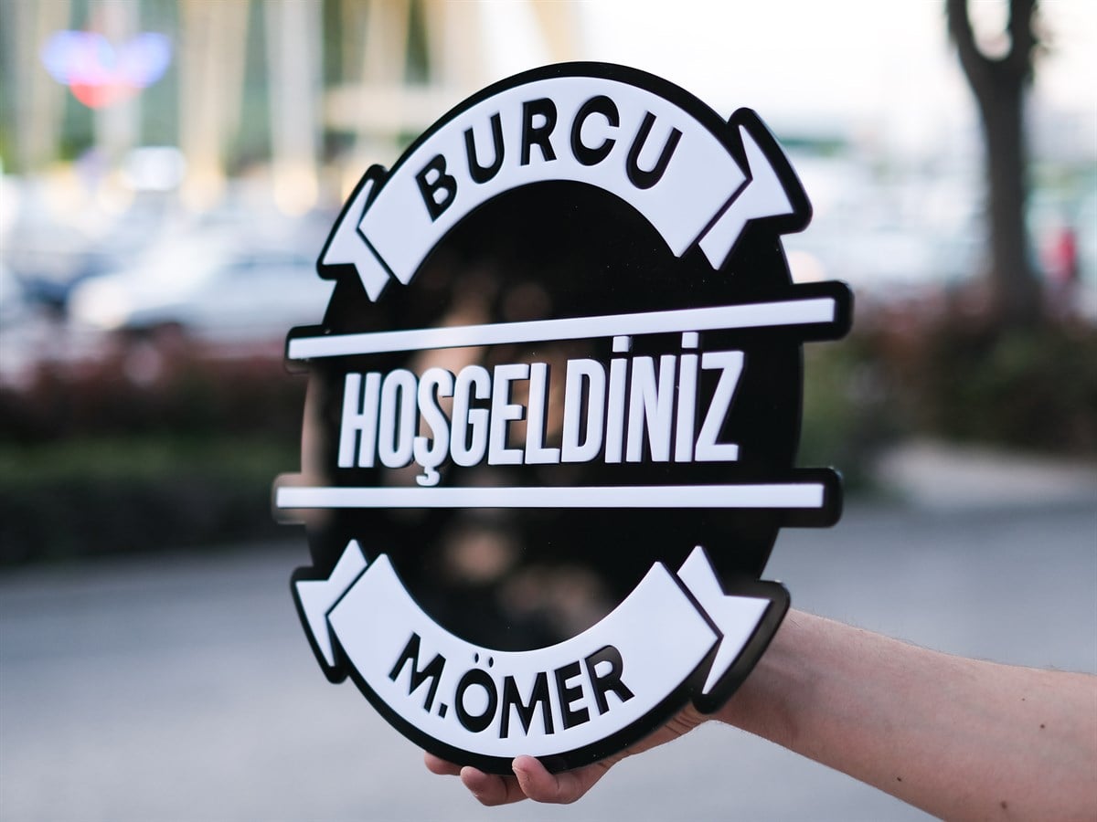 3D Siyah&Beyaz İsimli Pleksi Kapı SüsüKapı Süsü