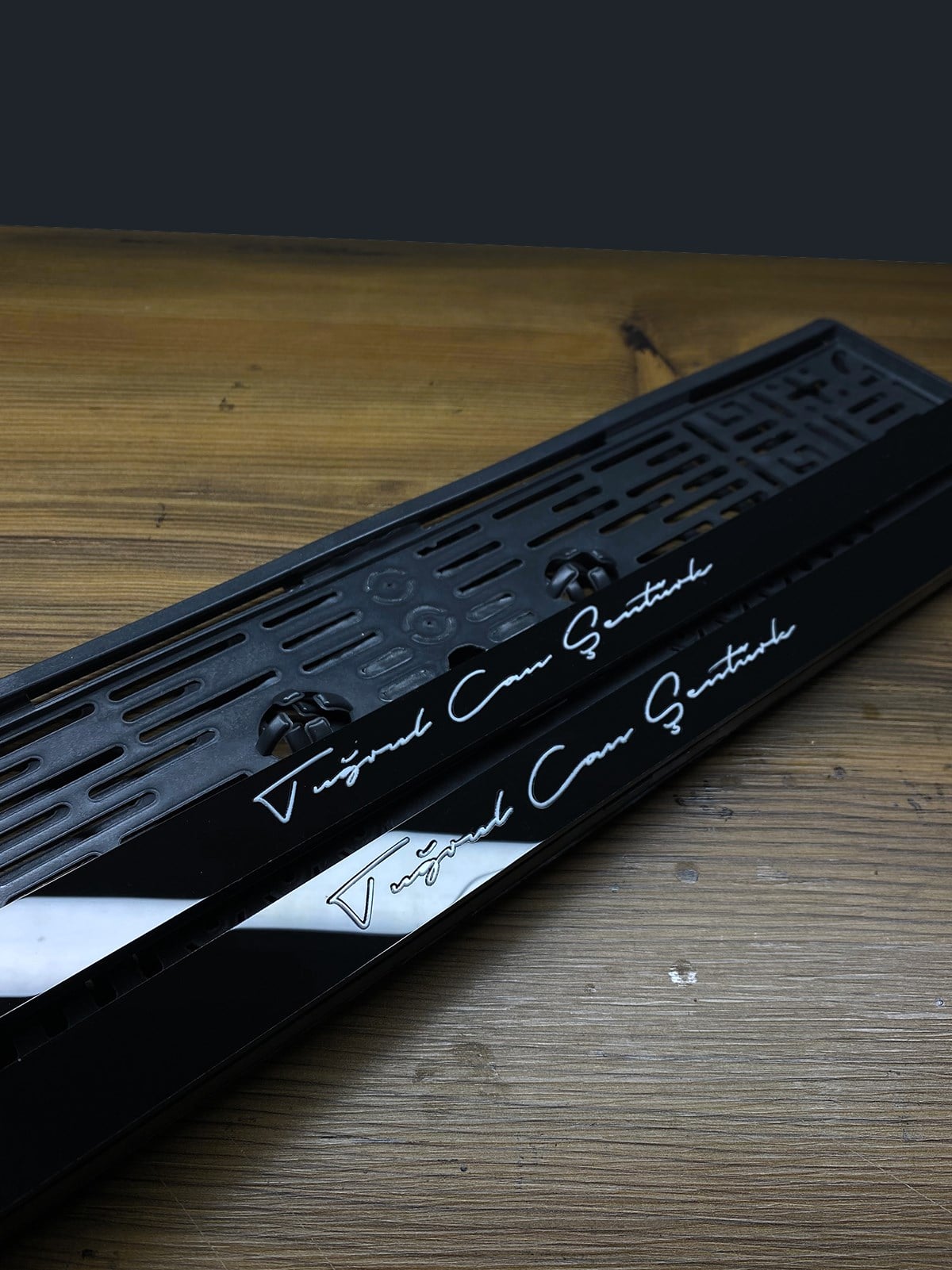 3D İmza Fontlu Takmatik Plakalık ÇiftiPlakalık