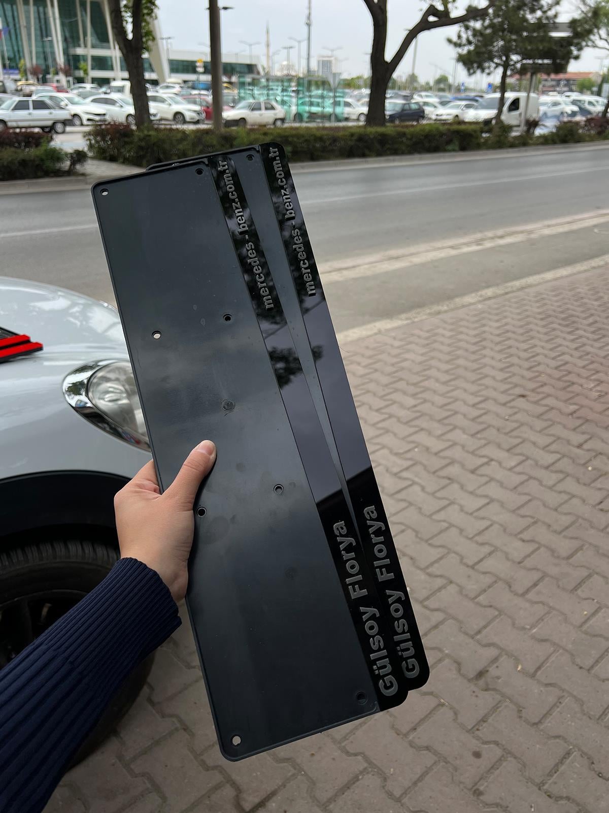 3D Mercedes.benz.com.tr İsimli Özel Takmatik PlakalıkPlakalık