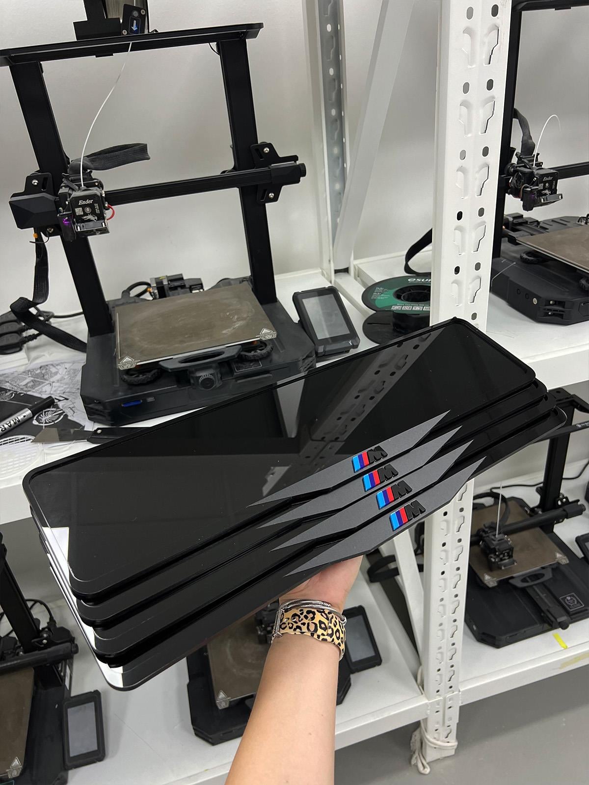 Özel Seri Full Pleksi MattBlack M LOGO PlakalıkPlakalık