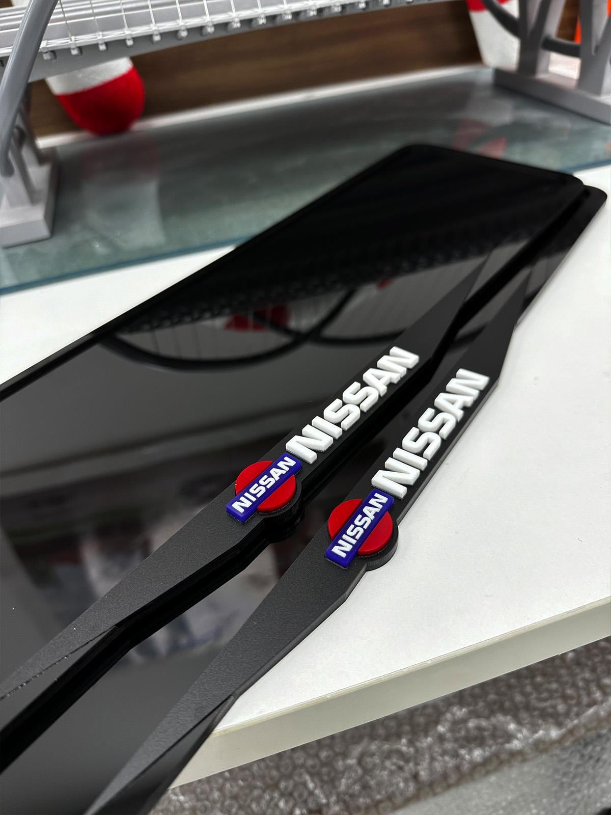 Özel Seri Full Pleksi MattBlack NISSAN PlakalıkPlakalık