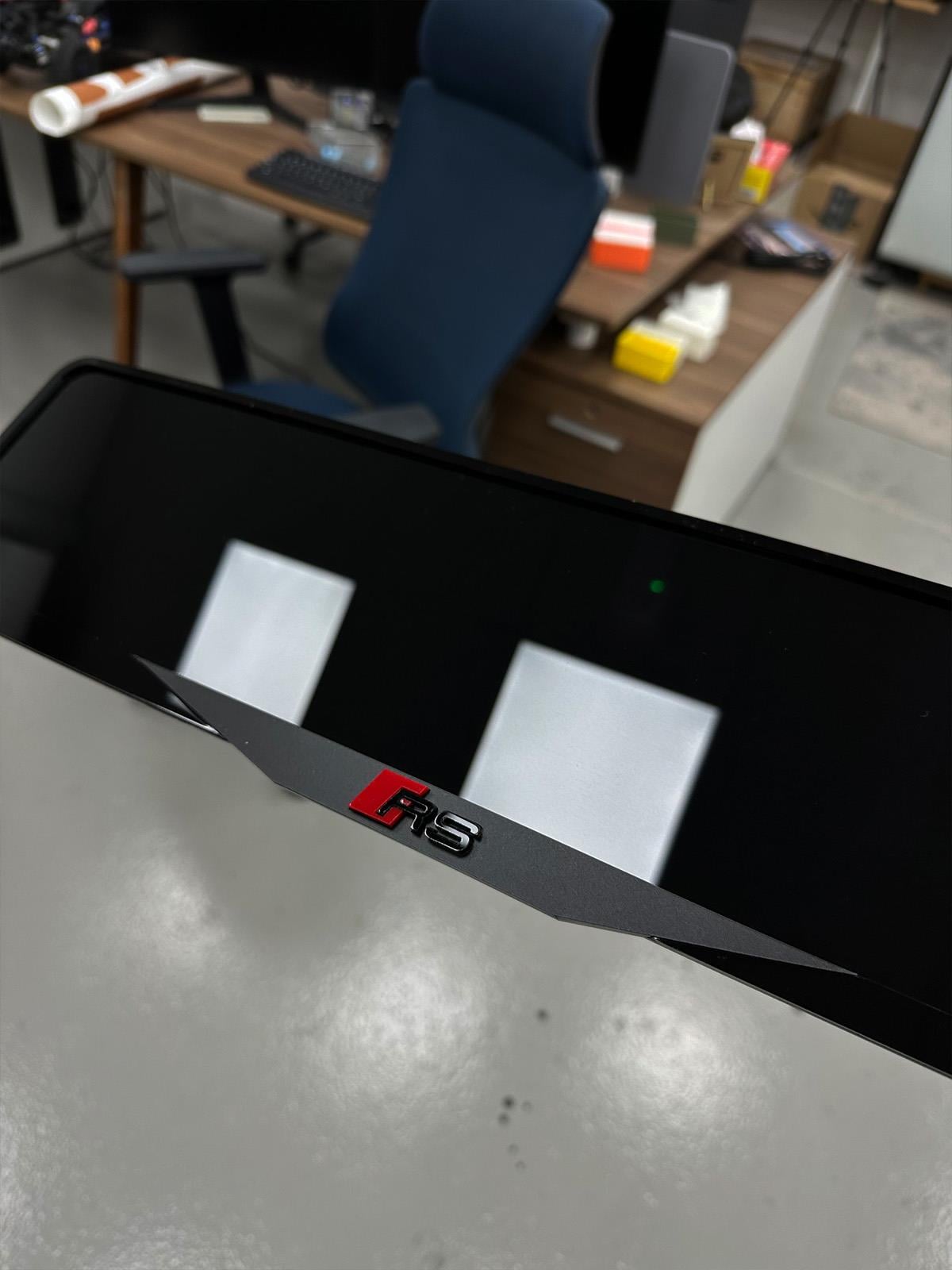 Özel Seri Full Pleksi MattBlack RS PlakalıkPlakalık