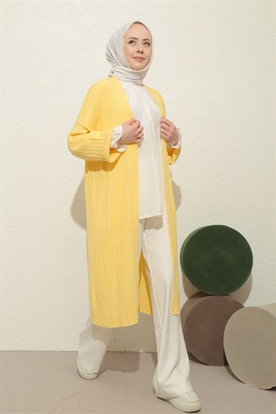 Kadın Sarı Örgü Detaylı Uzun Triko Hırka