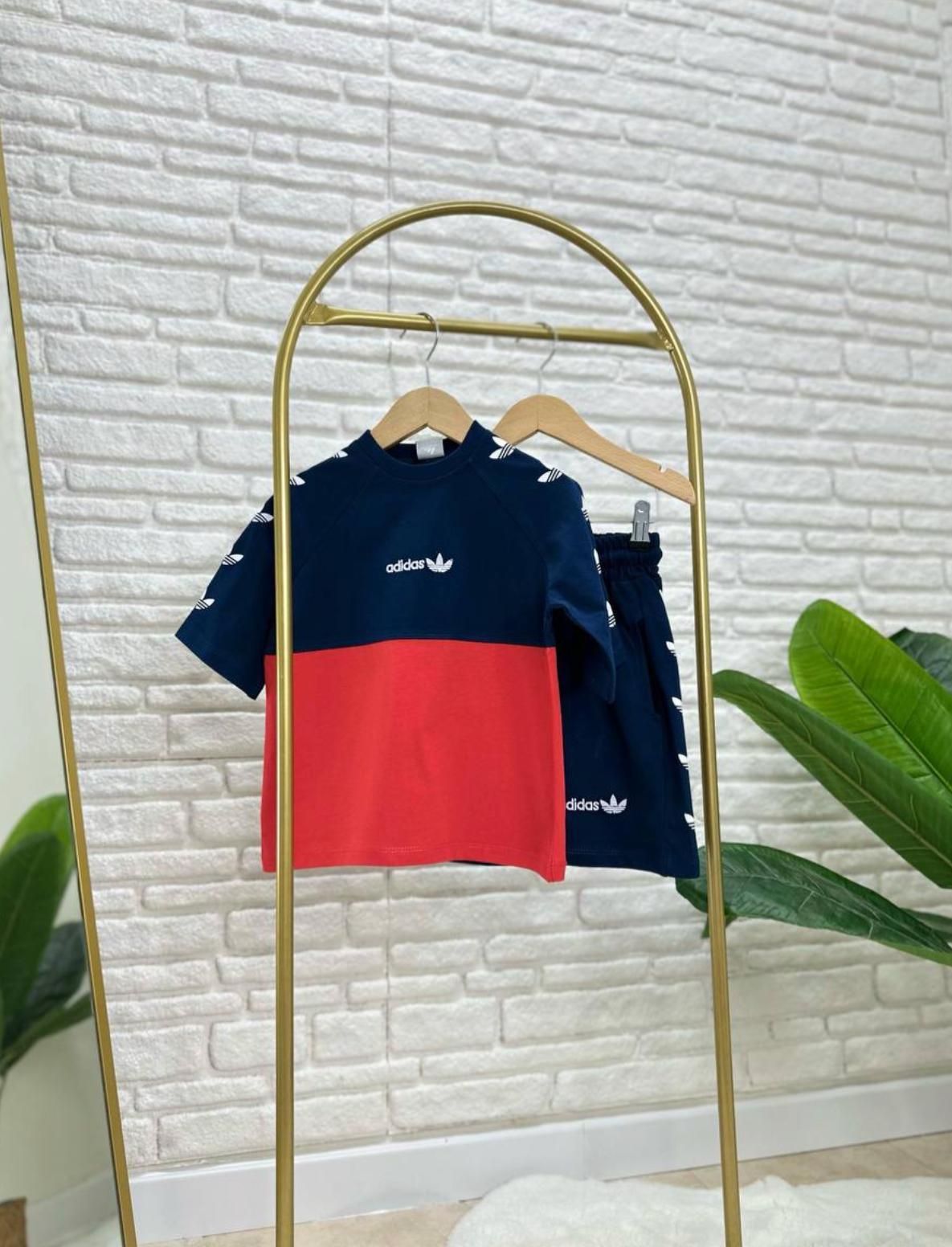 Adidas lacivert kırmızı takım 