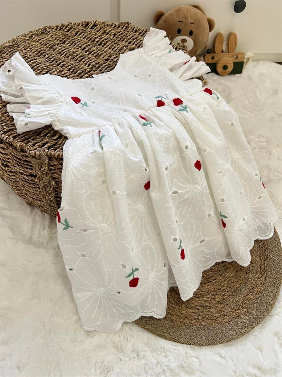 Beyaz gül detay elbise 