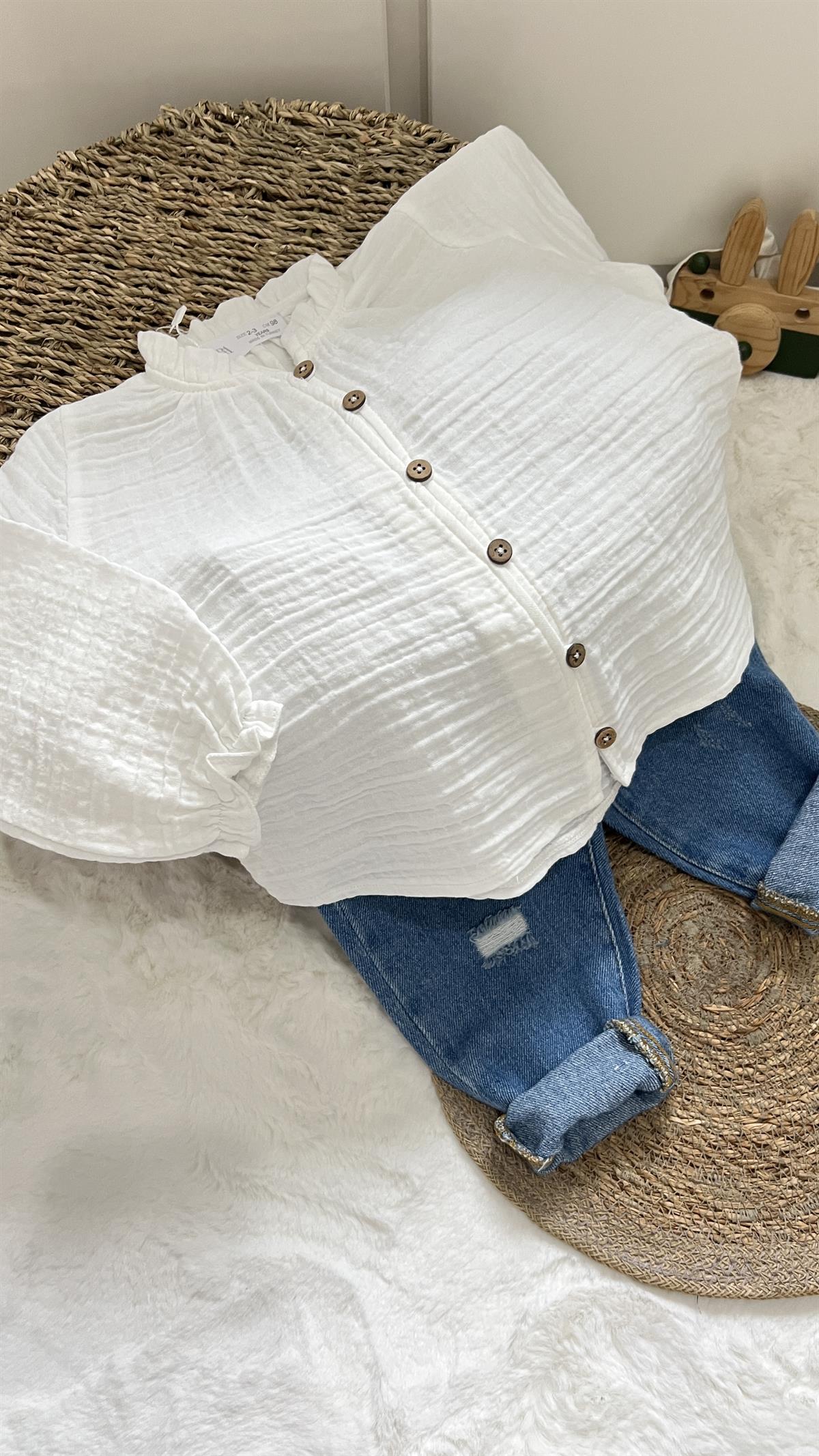 Düğmeli müslin bluz 