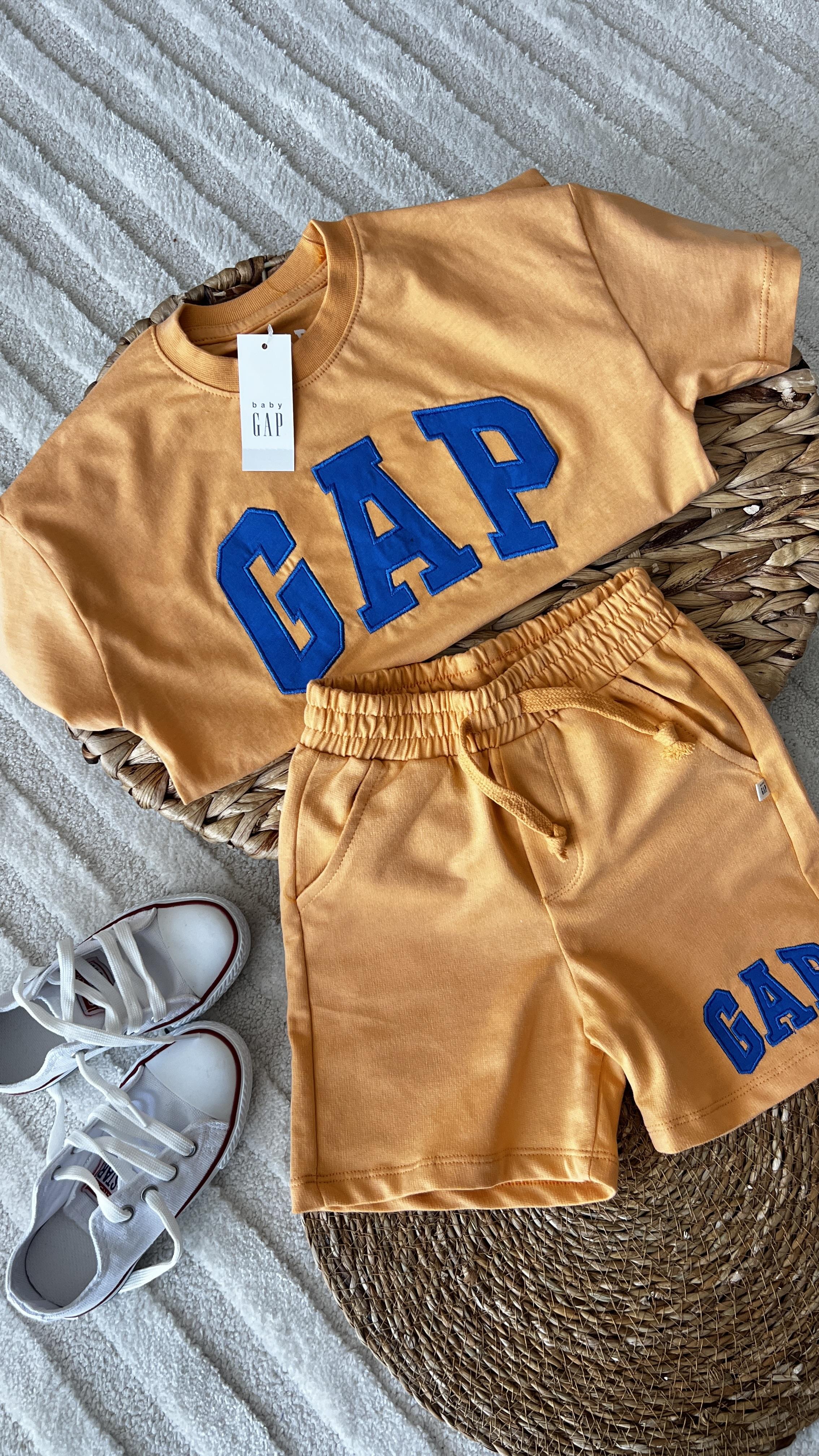 GAP tk şortlu 
