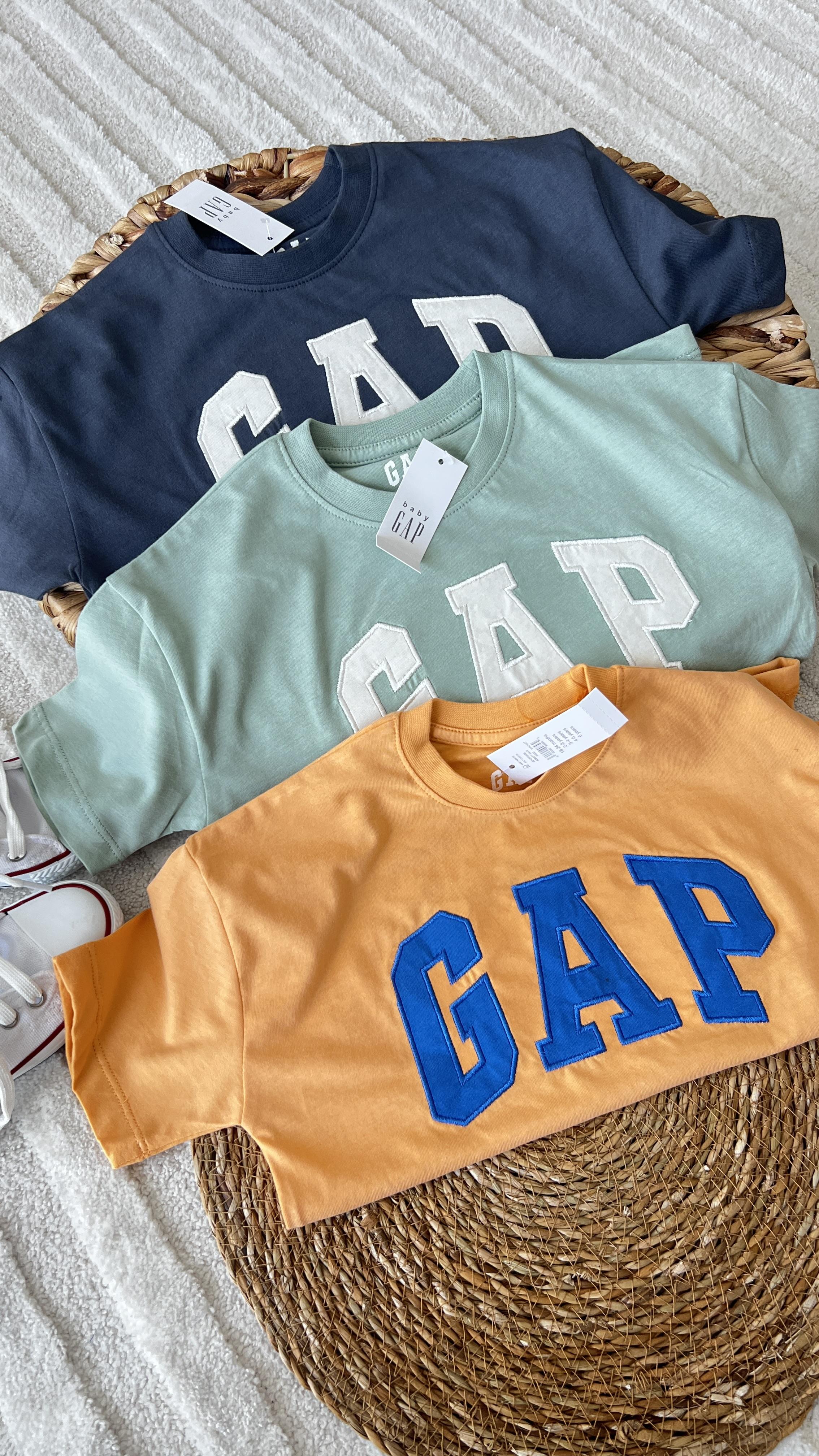 GAP yeşil şortlu tk 