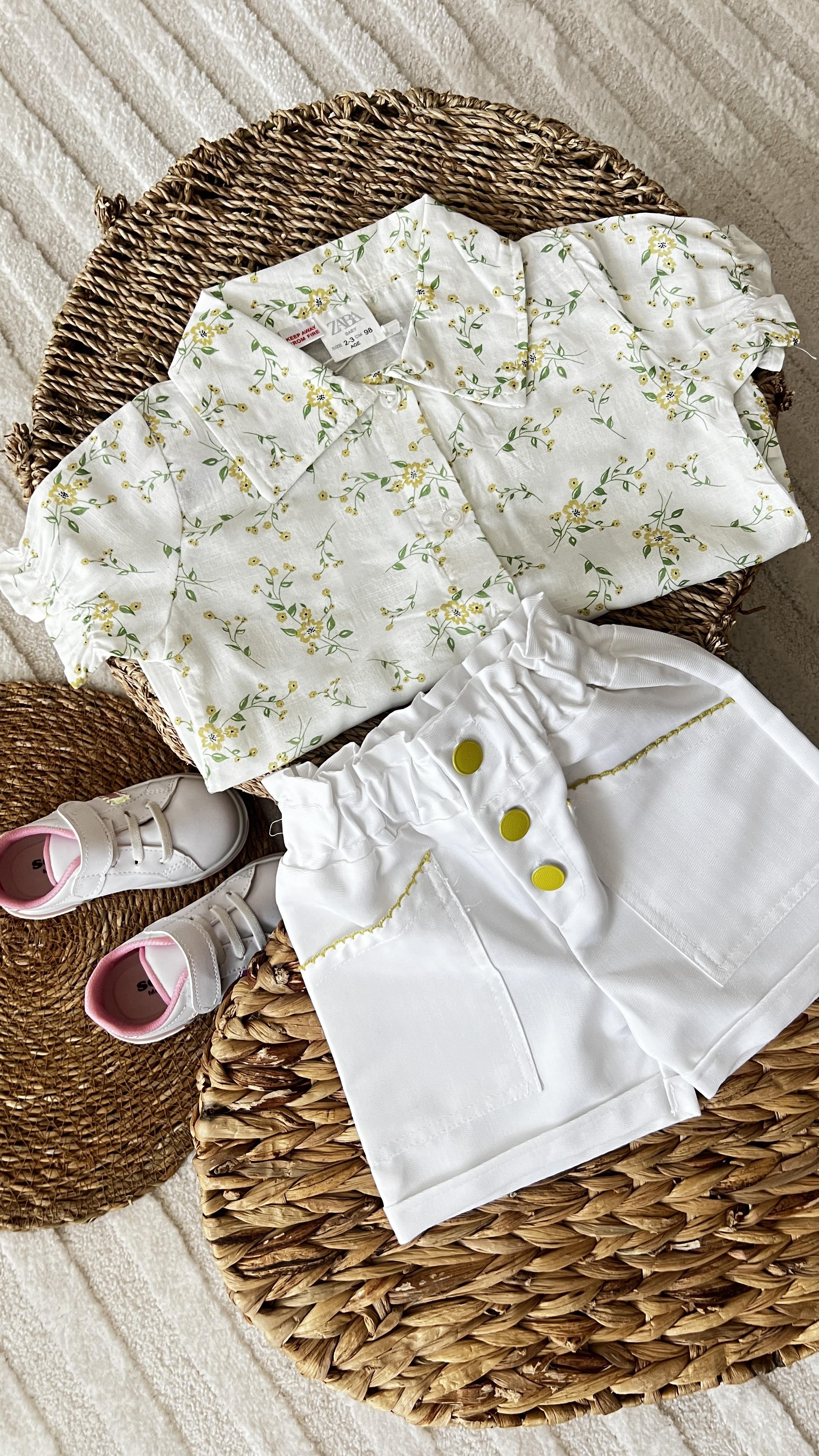 Kız çocuk dokuma  şort gömlek takım