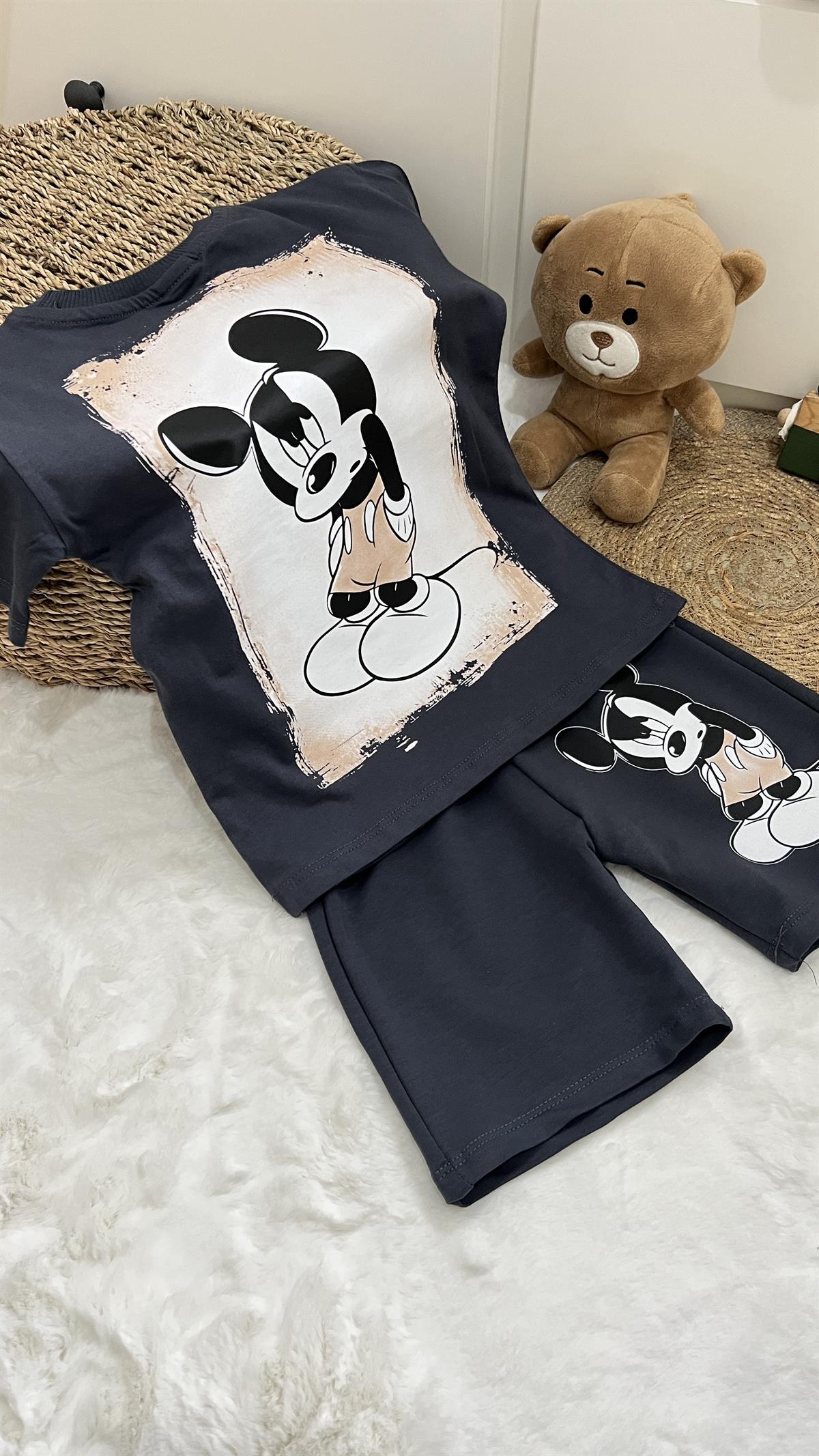 Mickey Mouse şort takım
