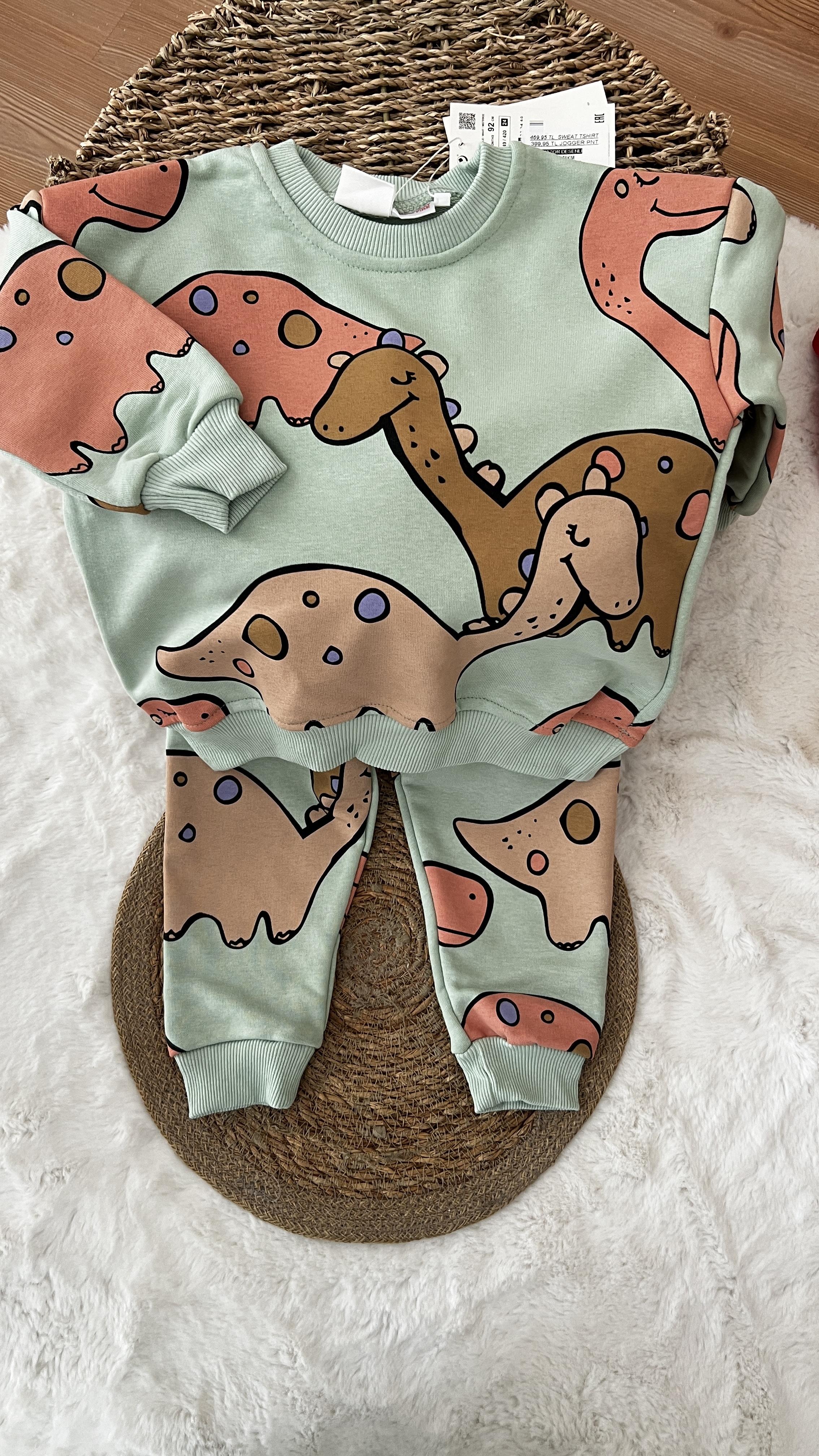 Yeşil takım baskılı 