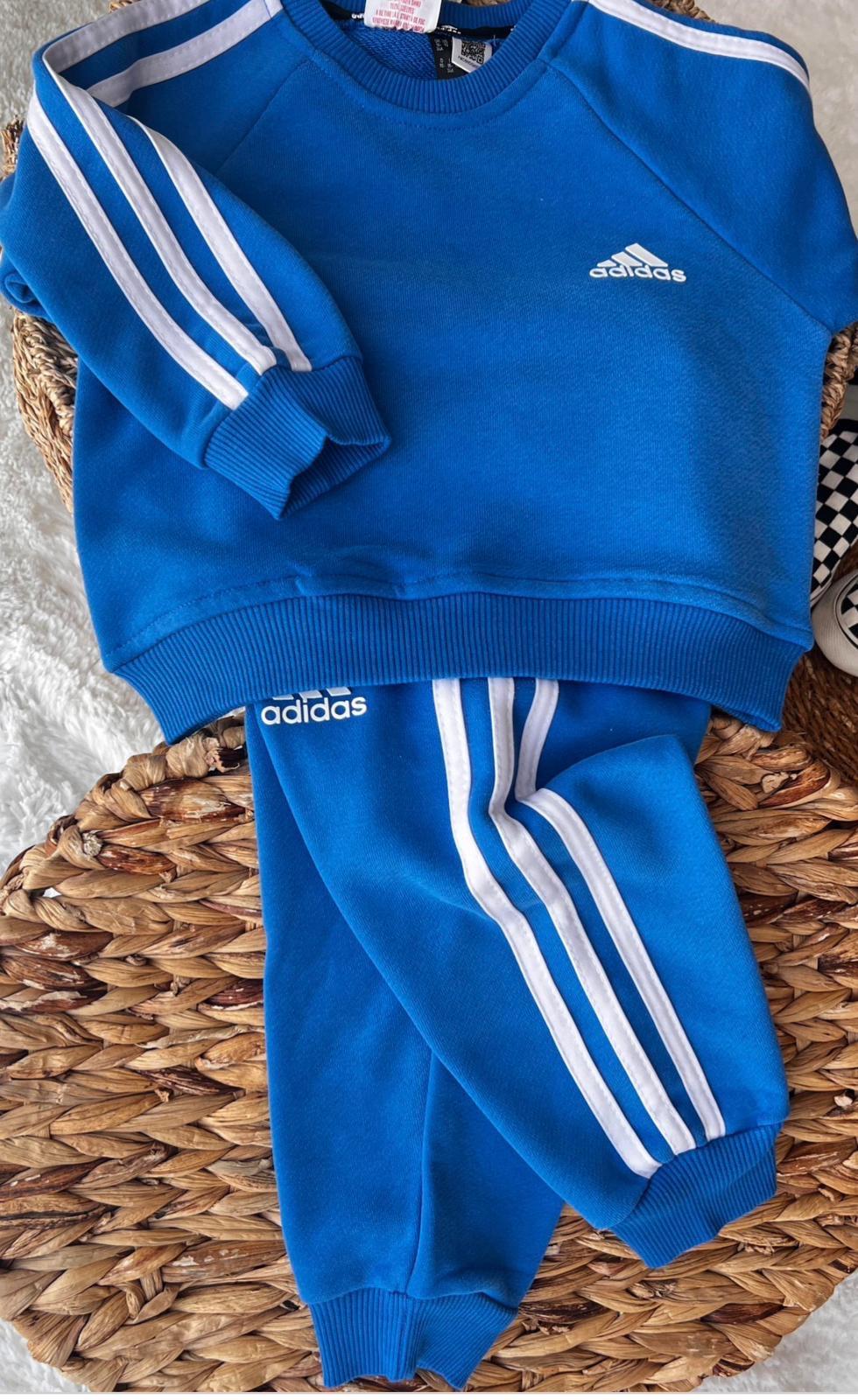 3 iplik Adidas mavi takım