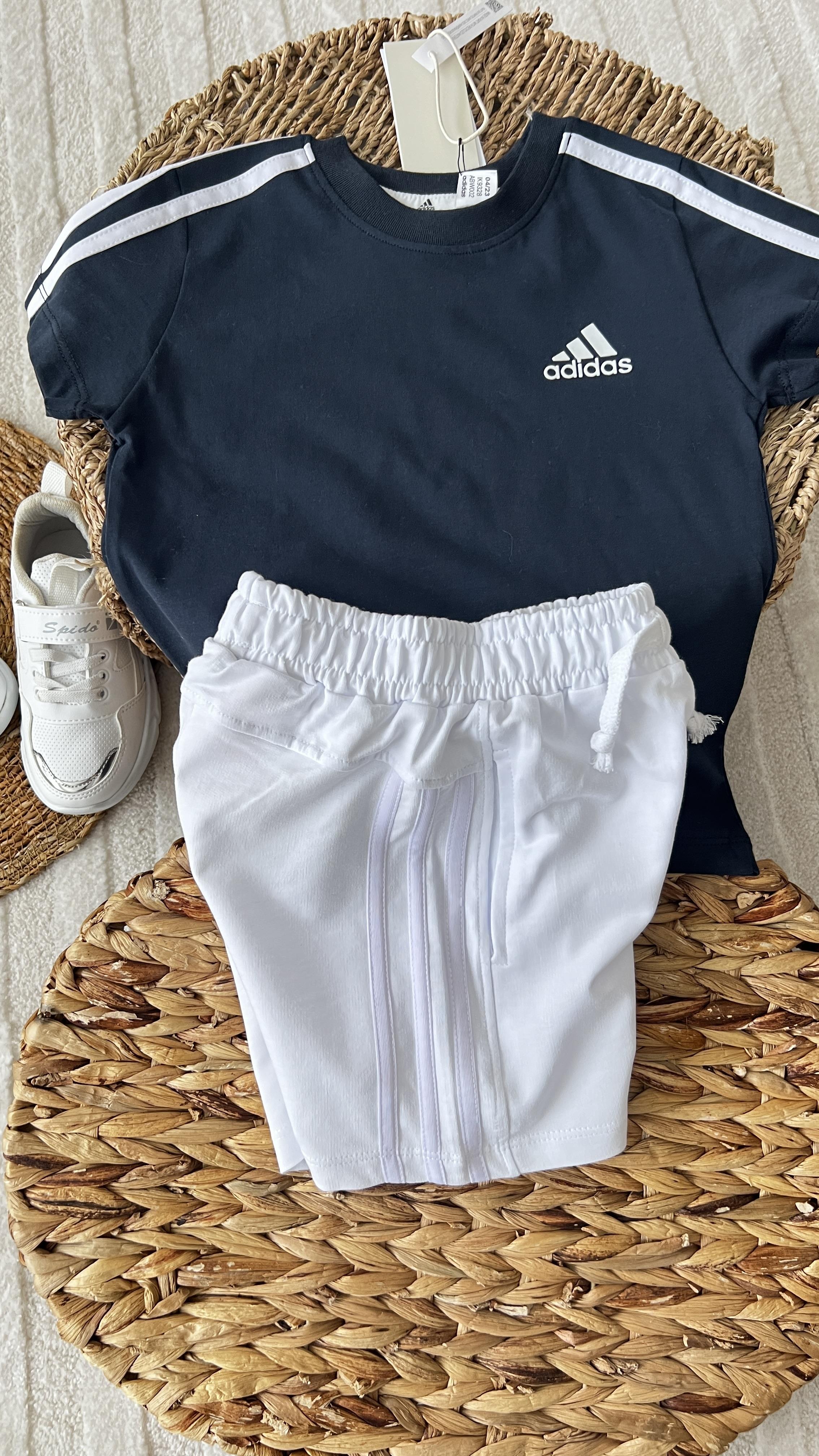 Adidas beyaz lacivert 