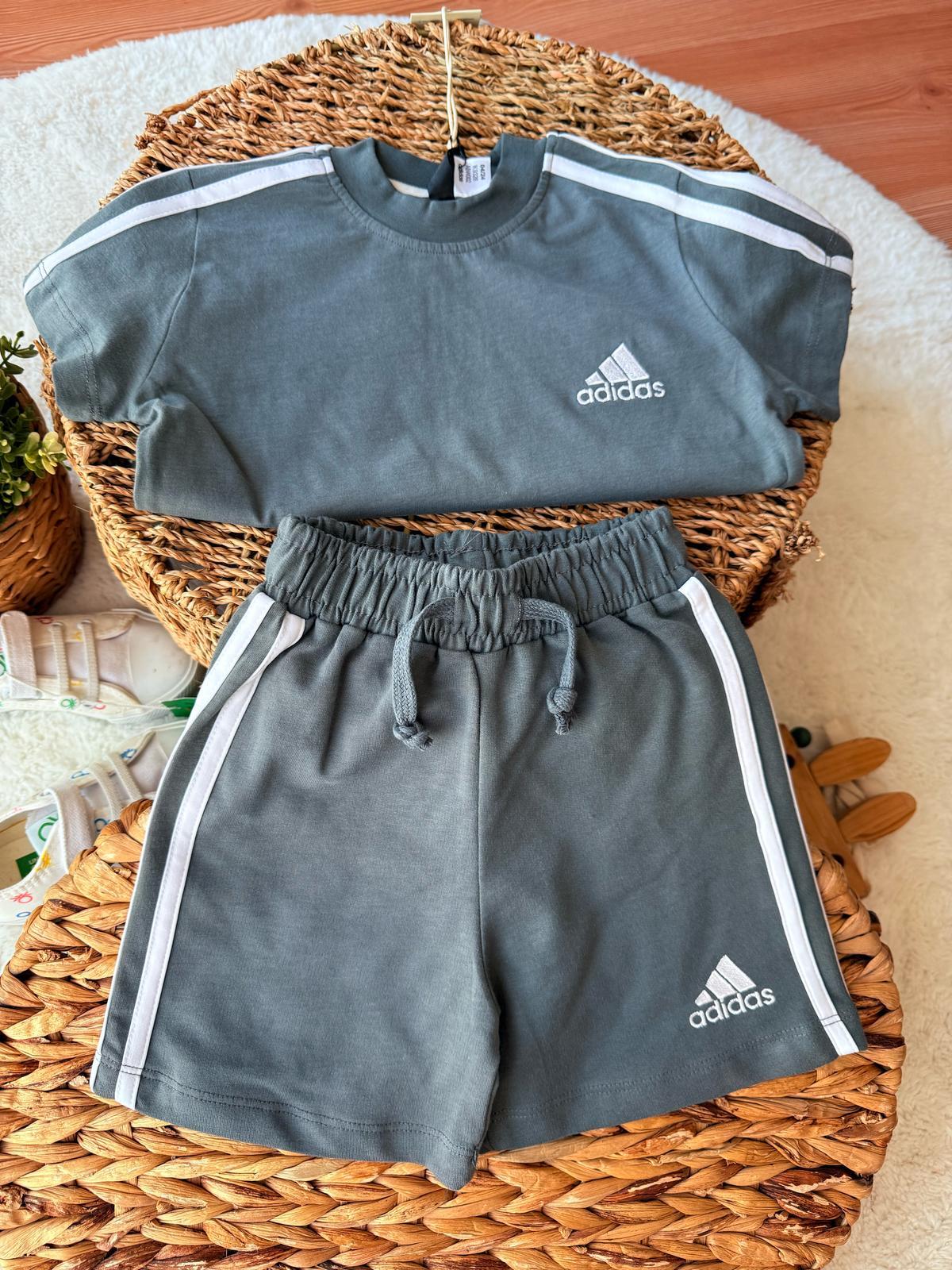 Adidas gri şort takım
