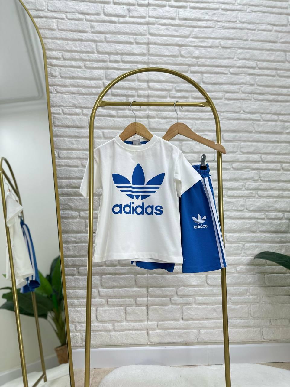 Adidas mavi şortlu takım 