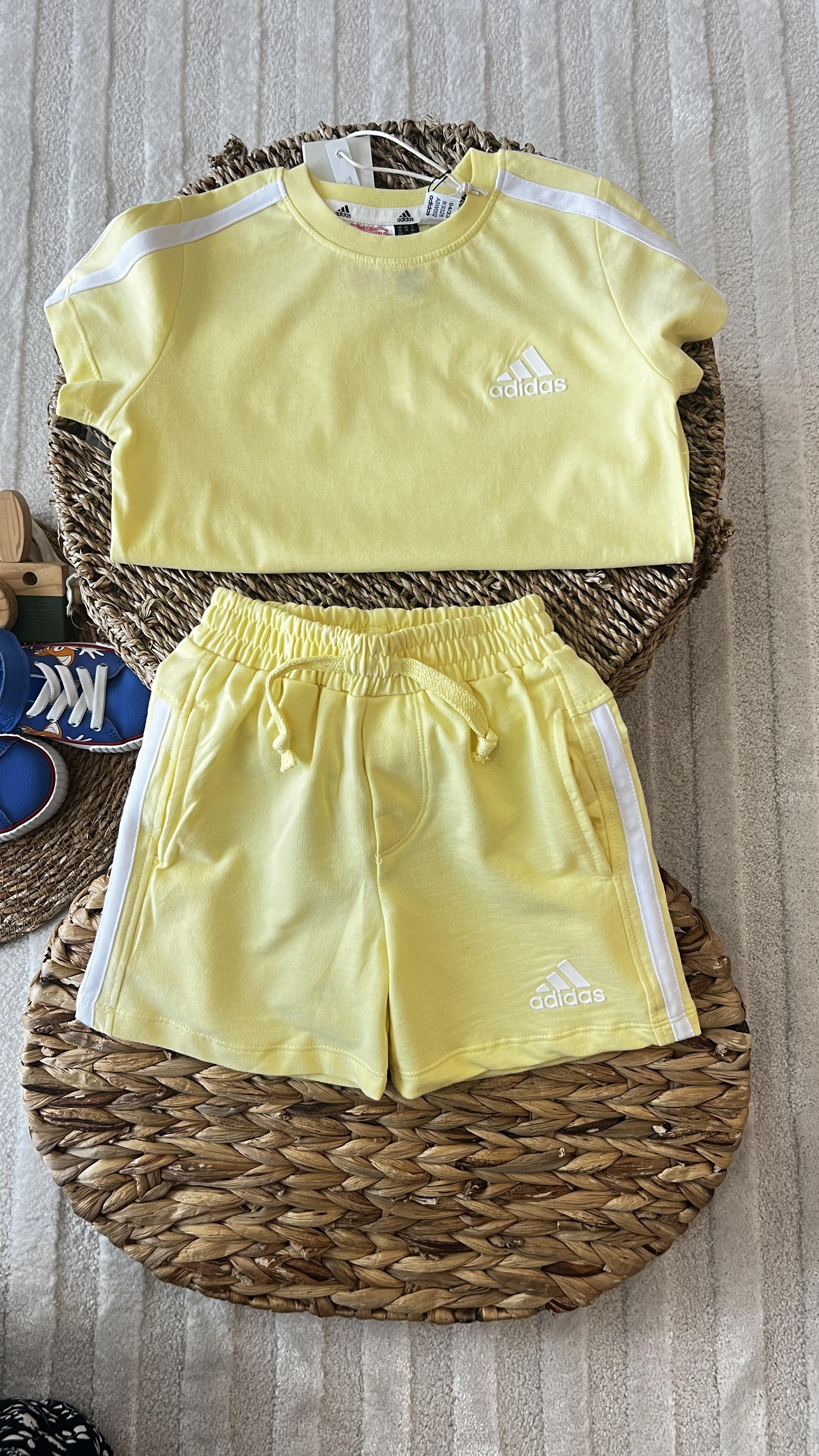 Adidas sarı takım 