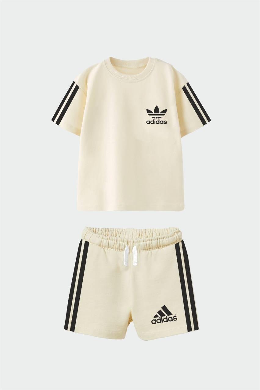 Adidas yeni krem şort takım 