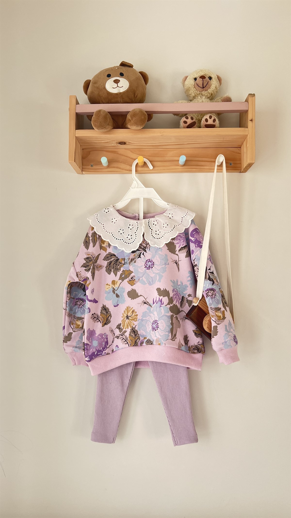 Çiçekli  takım lila 