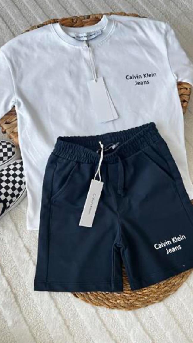 Ckkk beyaz şort takım