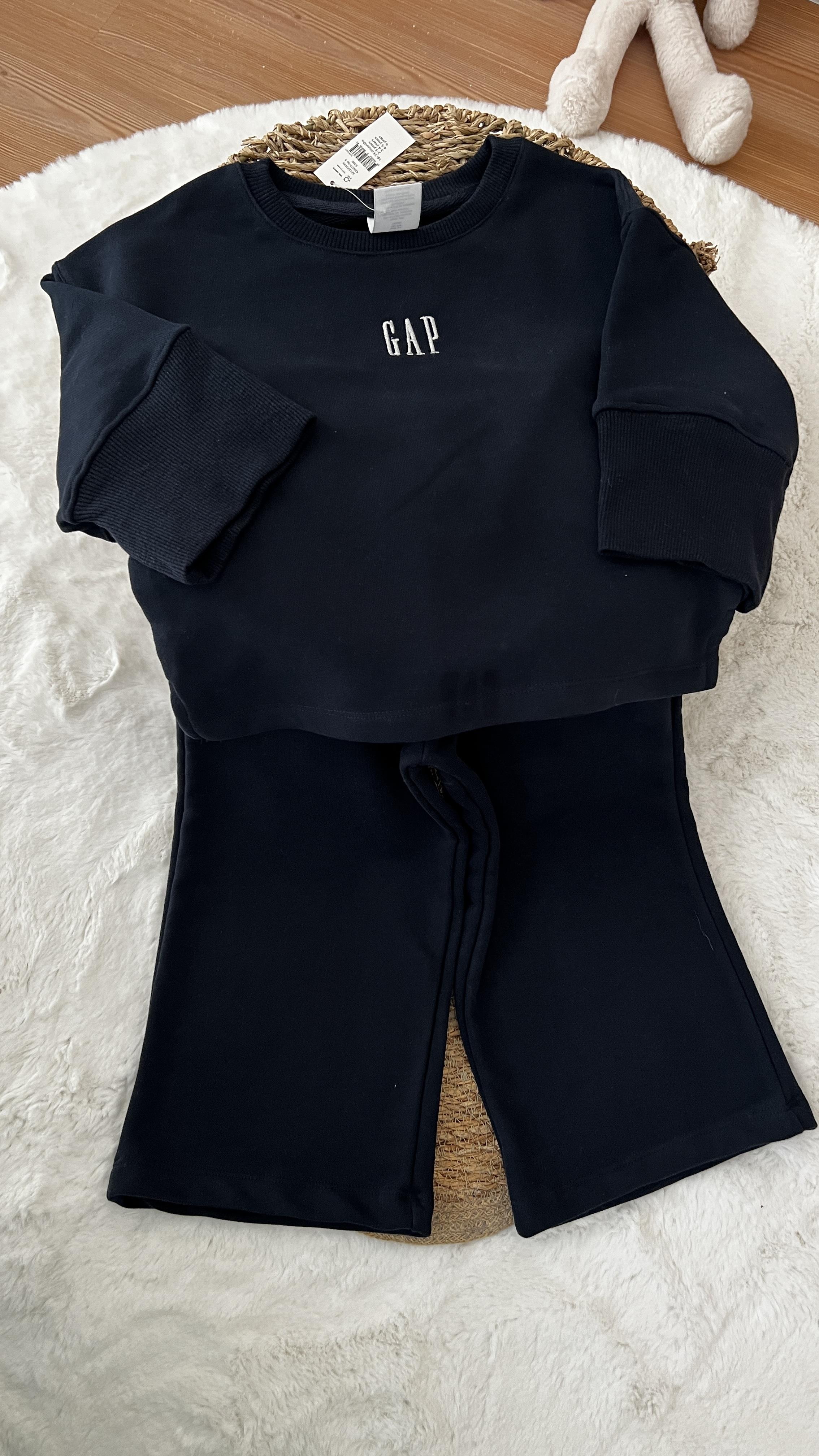 GAP lacivert İspanyol fakir kol 