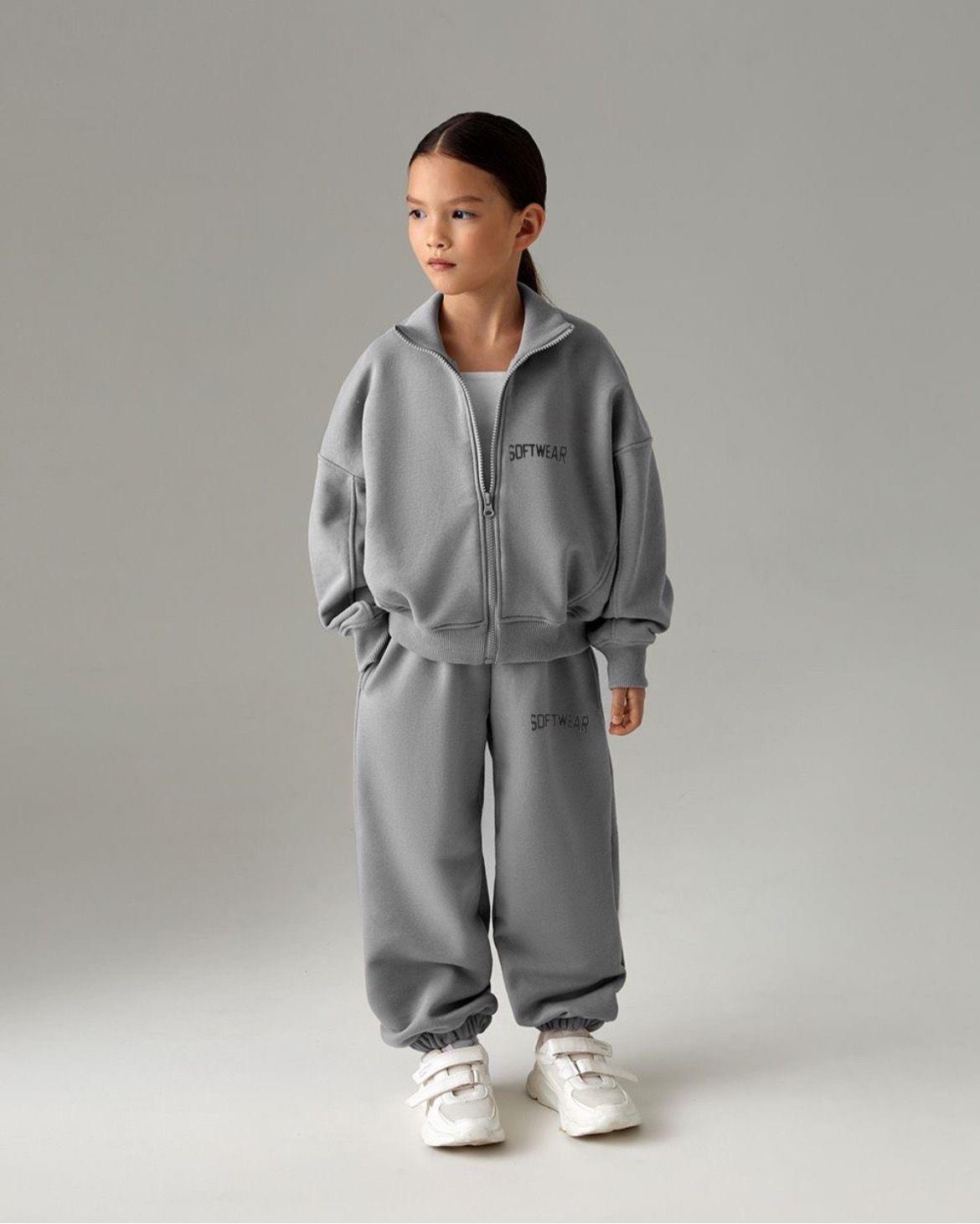 Hırkalı gri takım sardonsuz 