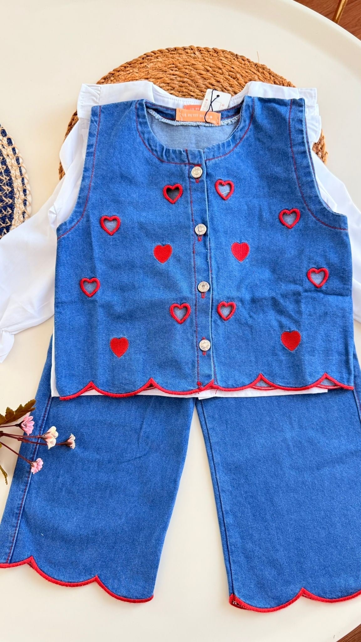 Kalp detay kız çocuk jean takım