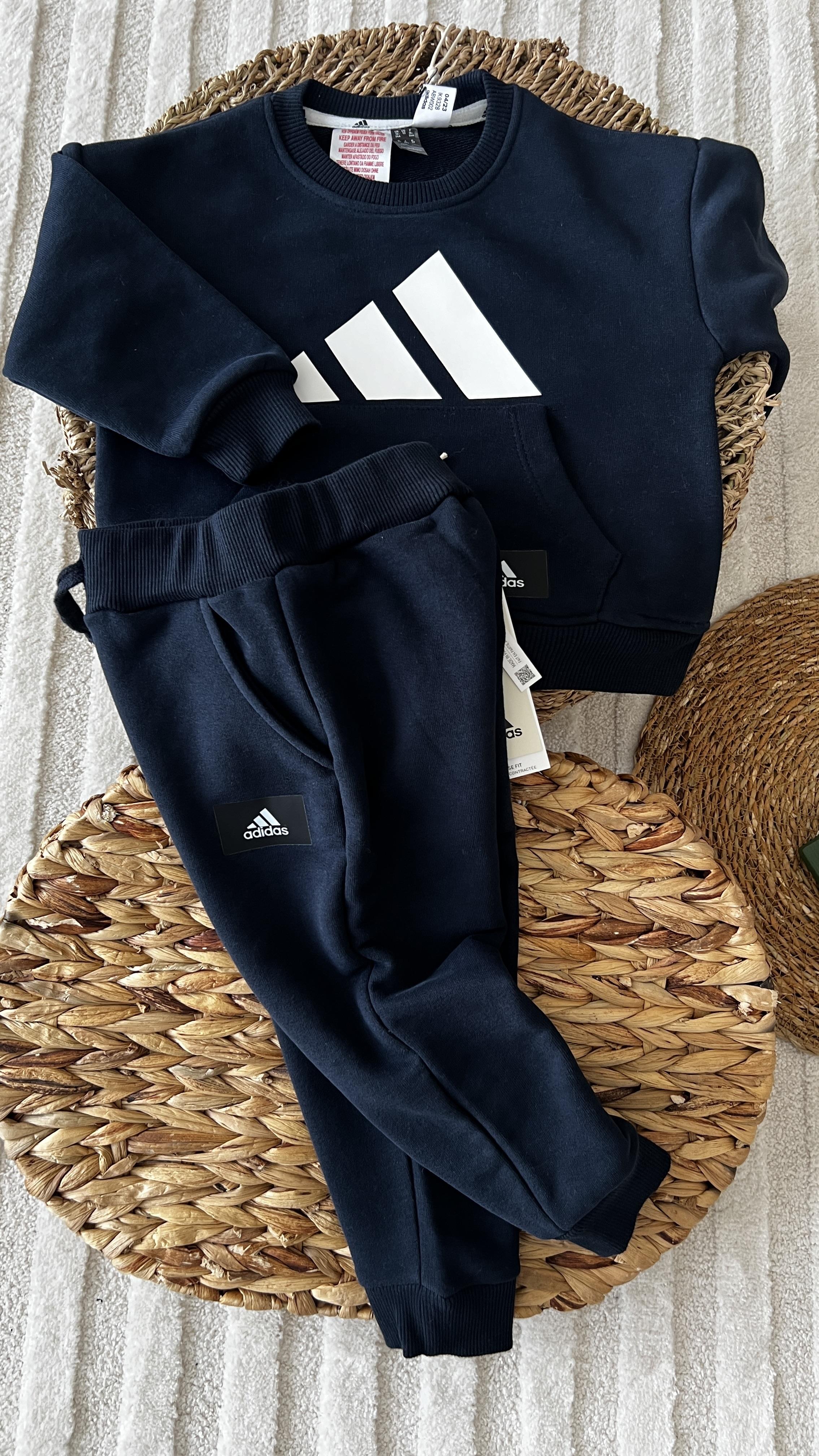 Kanguru cep Adidas takım 