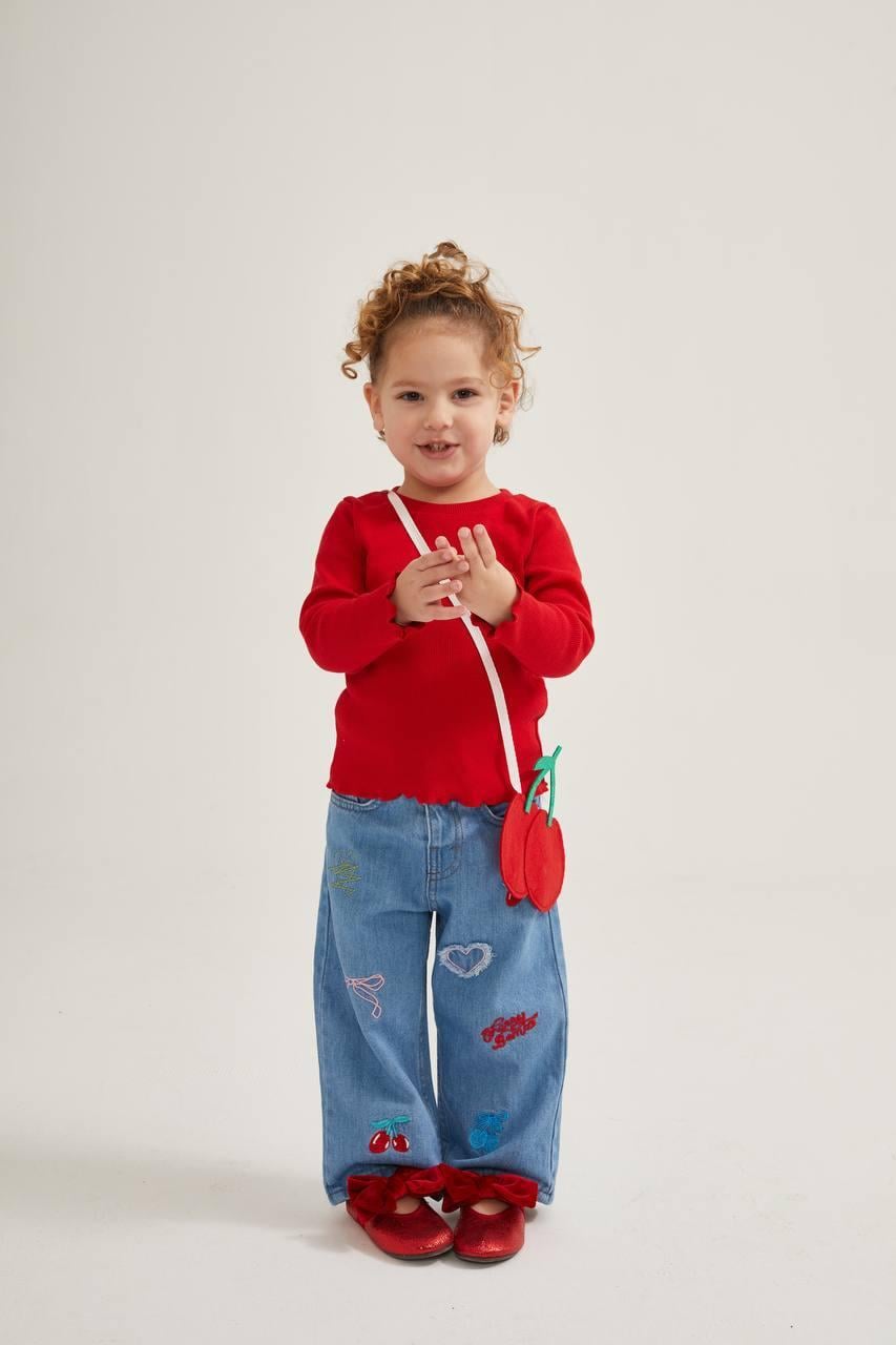 Kiraz nakışlı kot takım