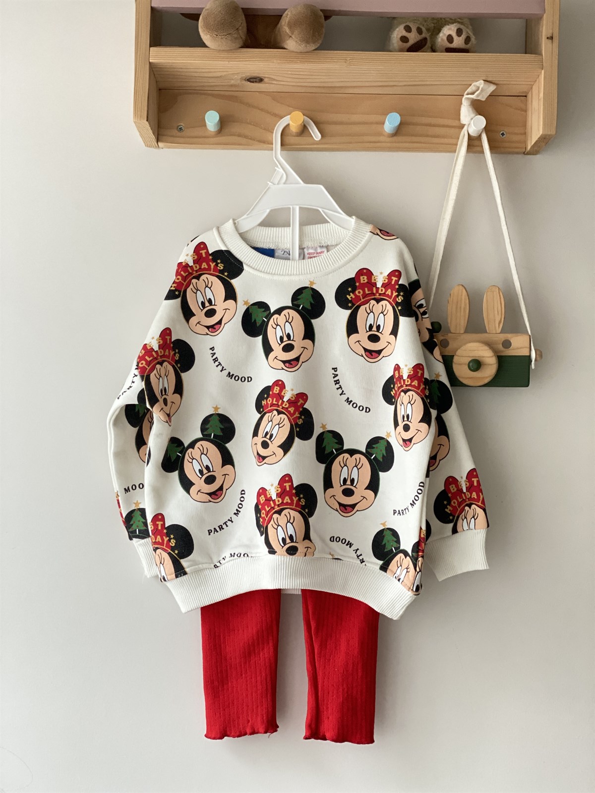 Kırmızılı Mickey takım 