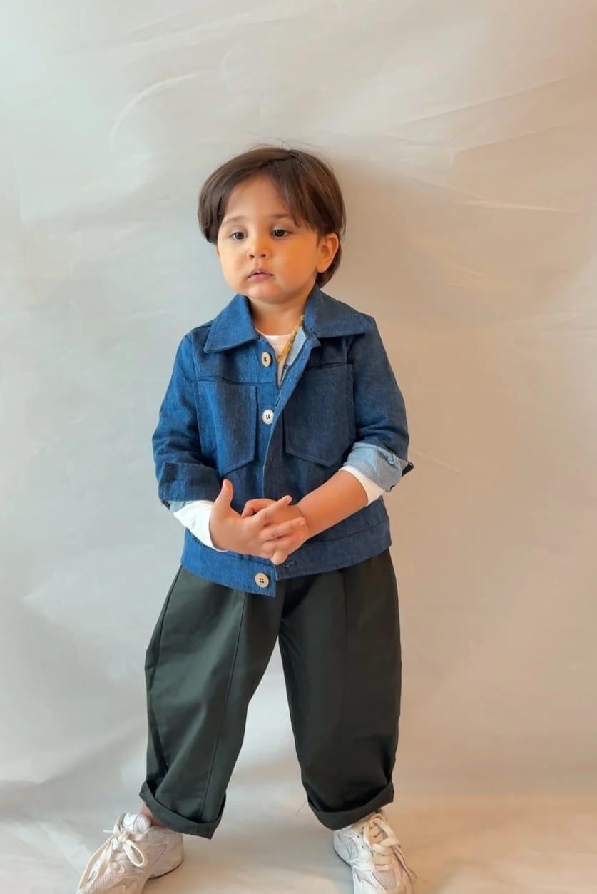 Kot ceket yeşil pantolon takım