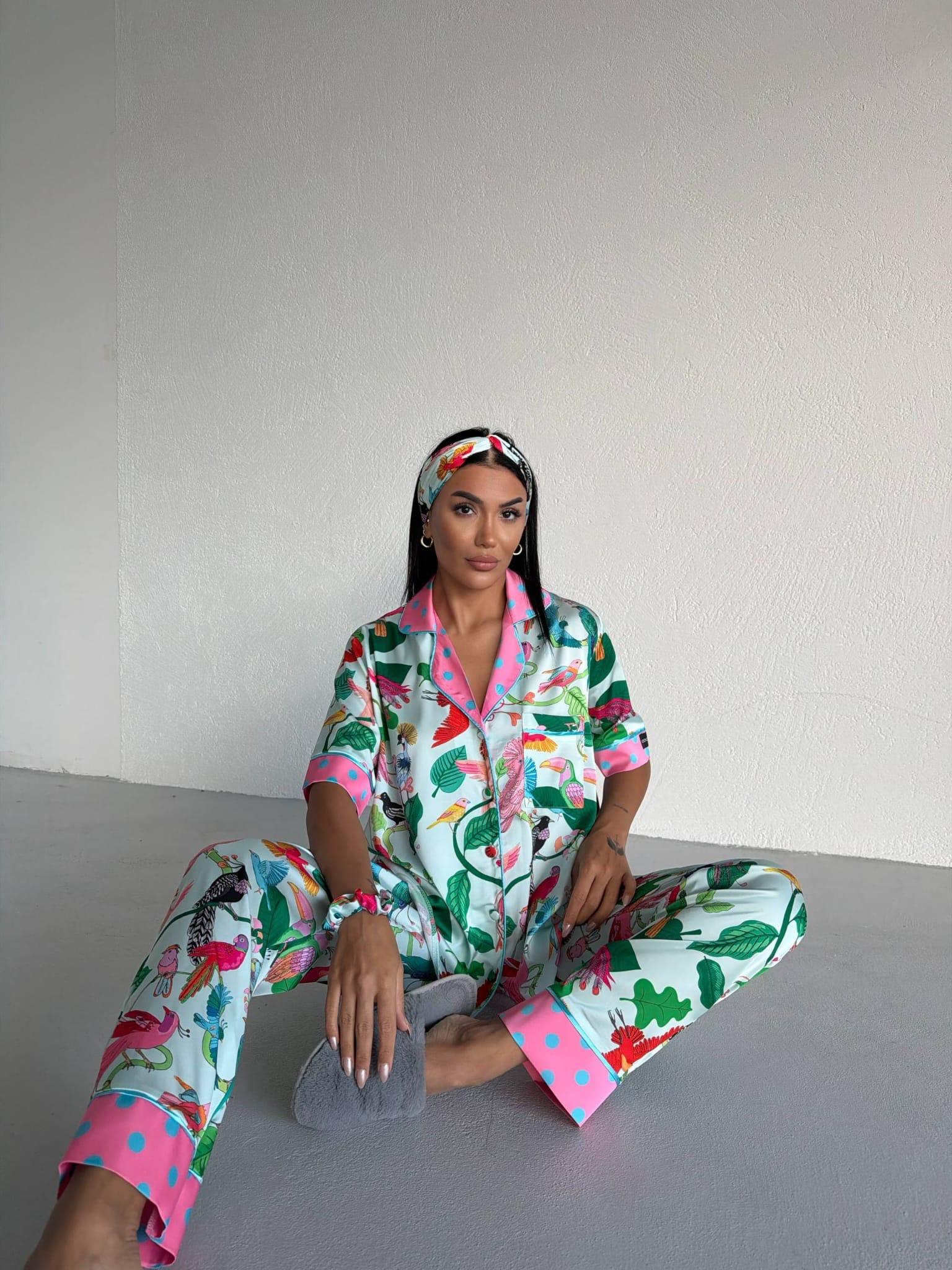 Kuş desenli pijama takımı