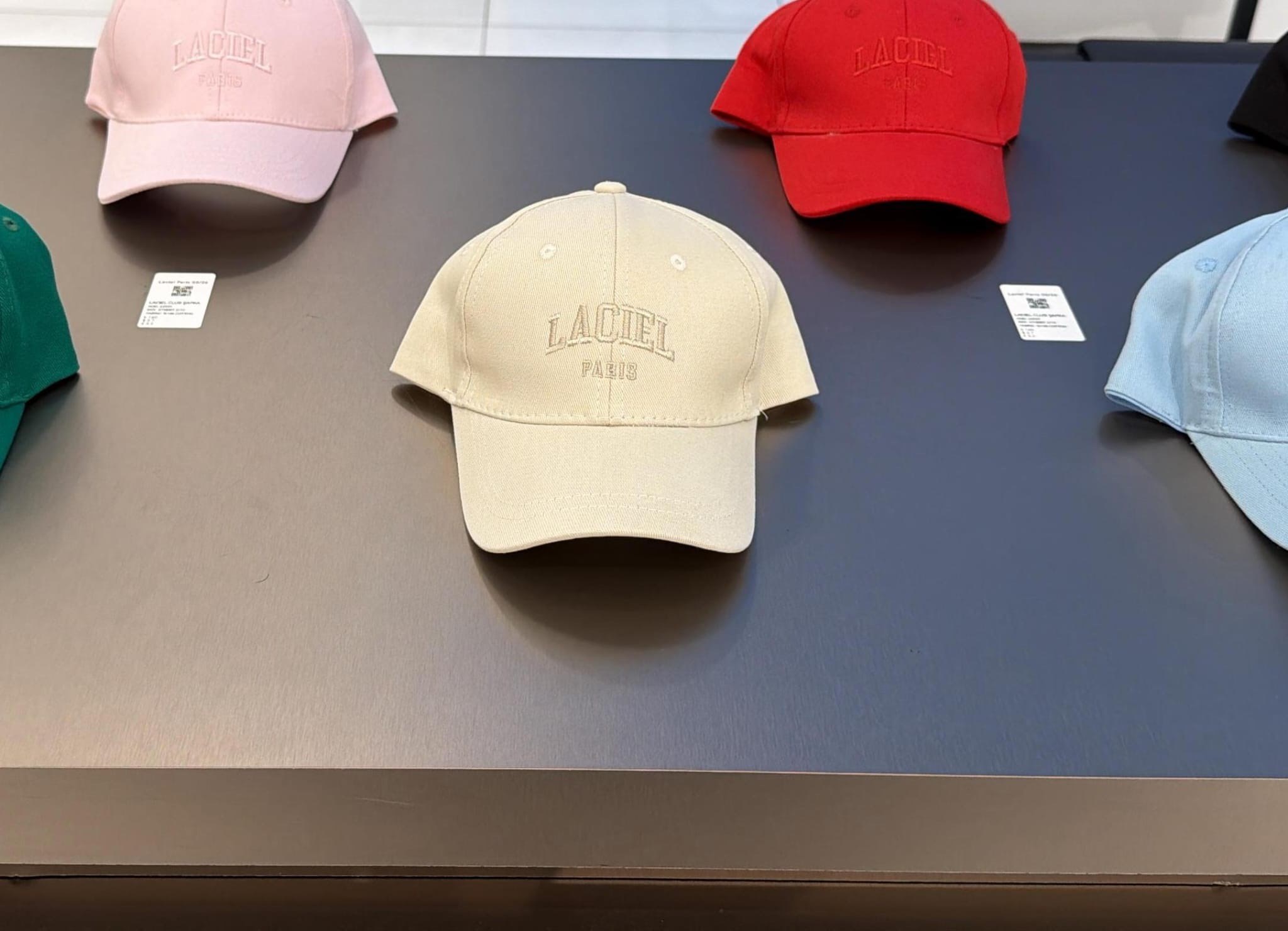 Laciel krem şapka (2/8 YAŞA UYGUN)