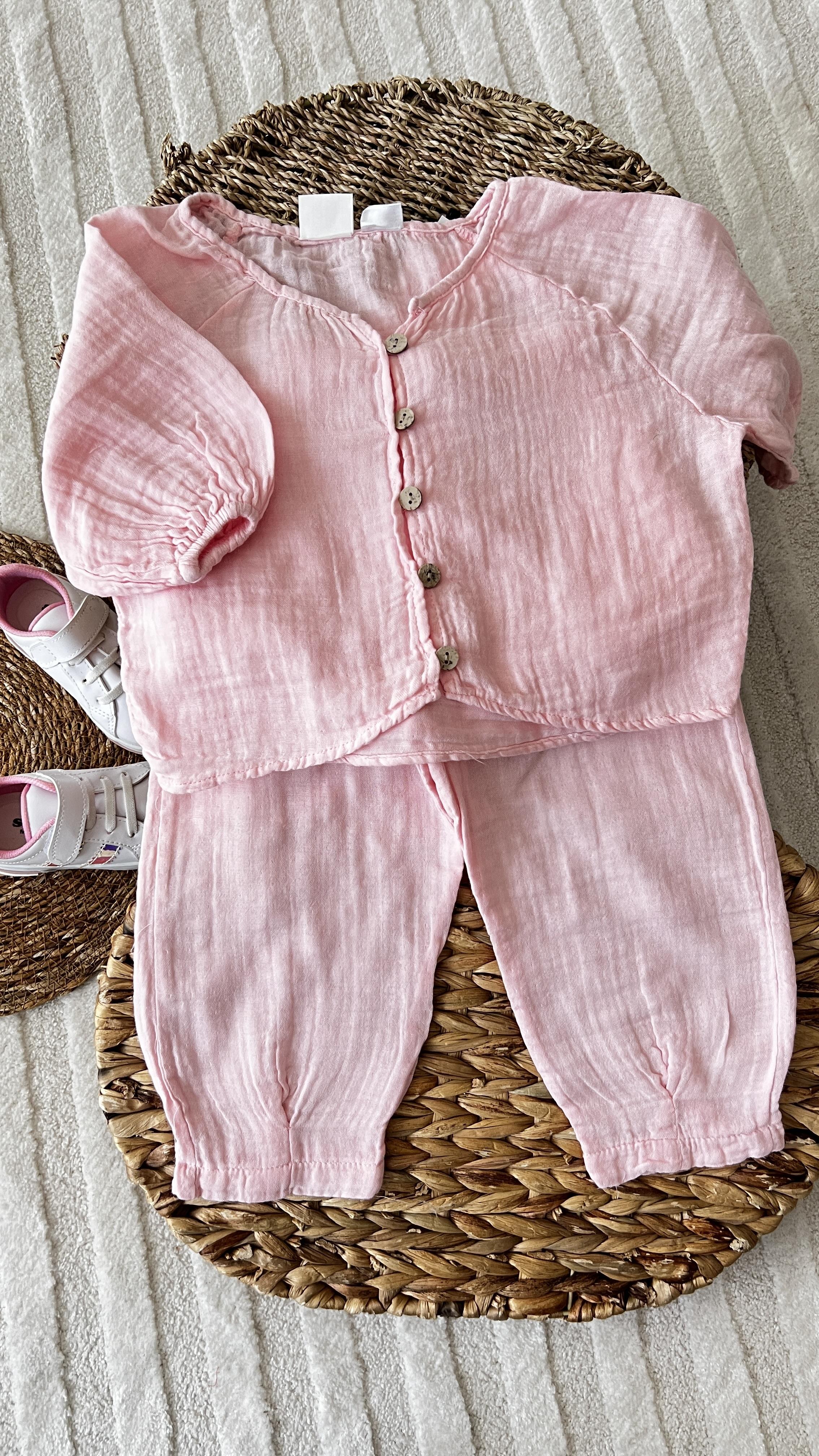Müslin pembe takım