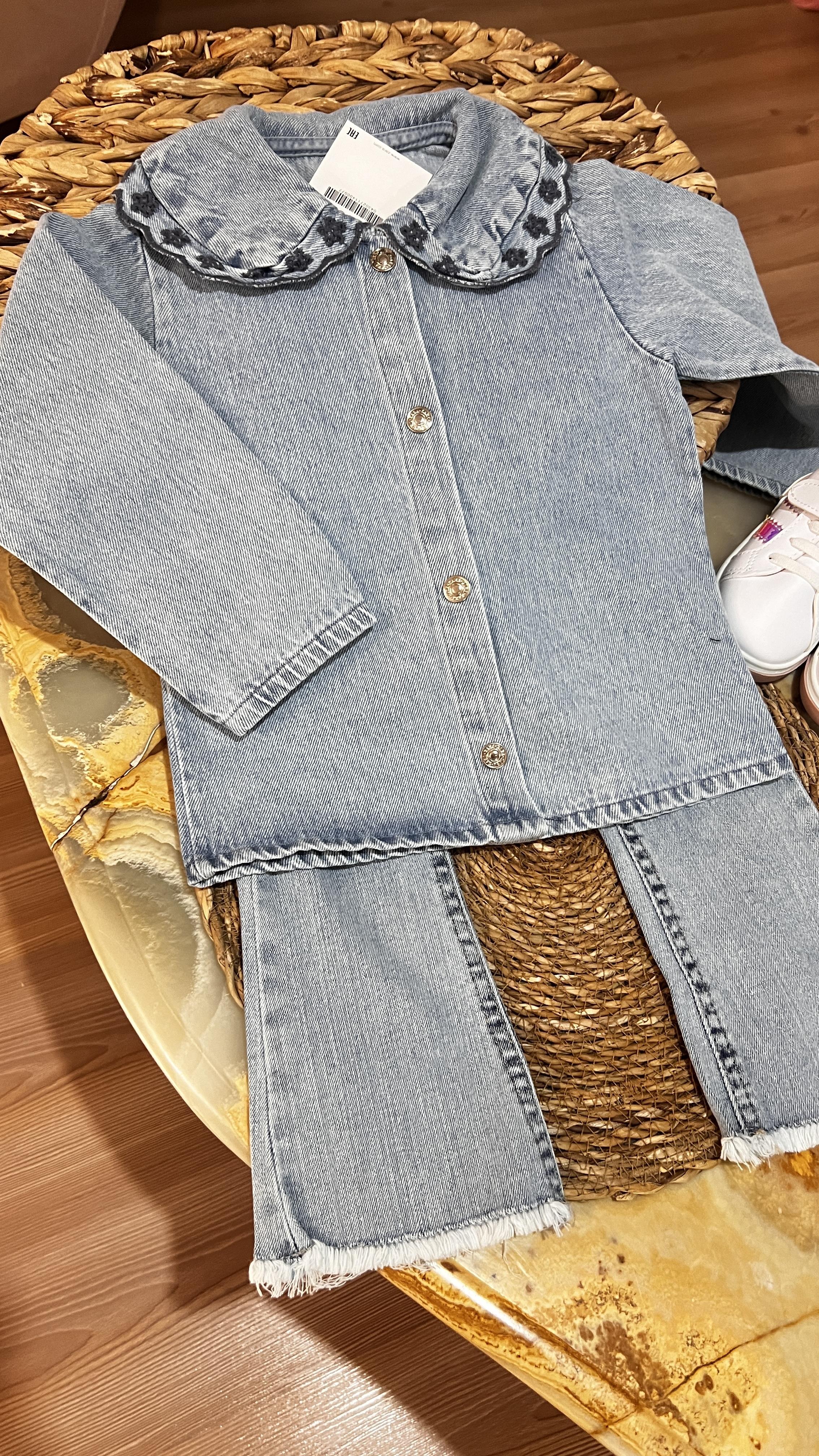 Nakış detay gömlek 