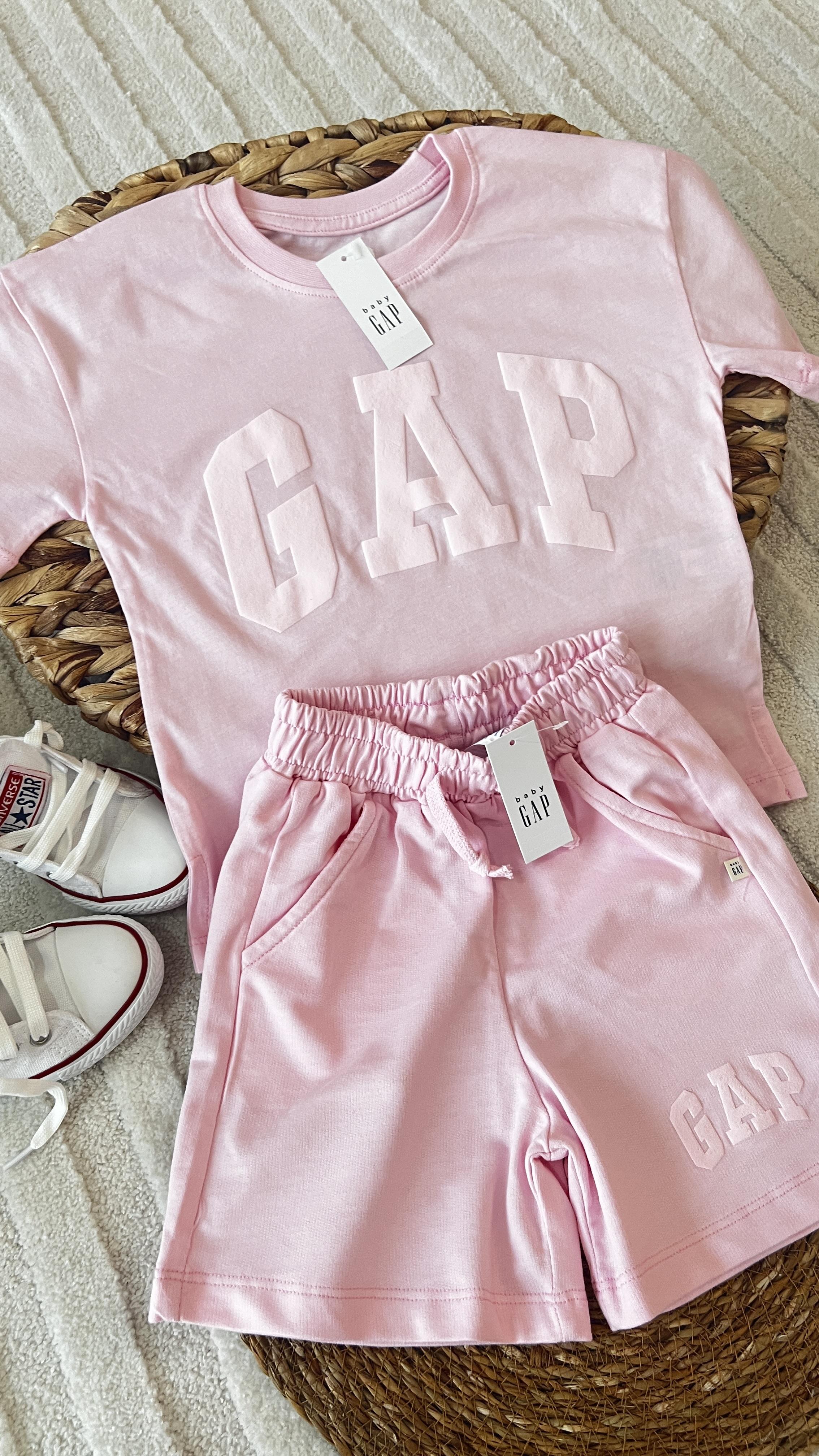 Pembe gap şort tk 1