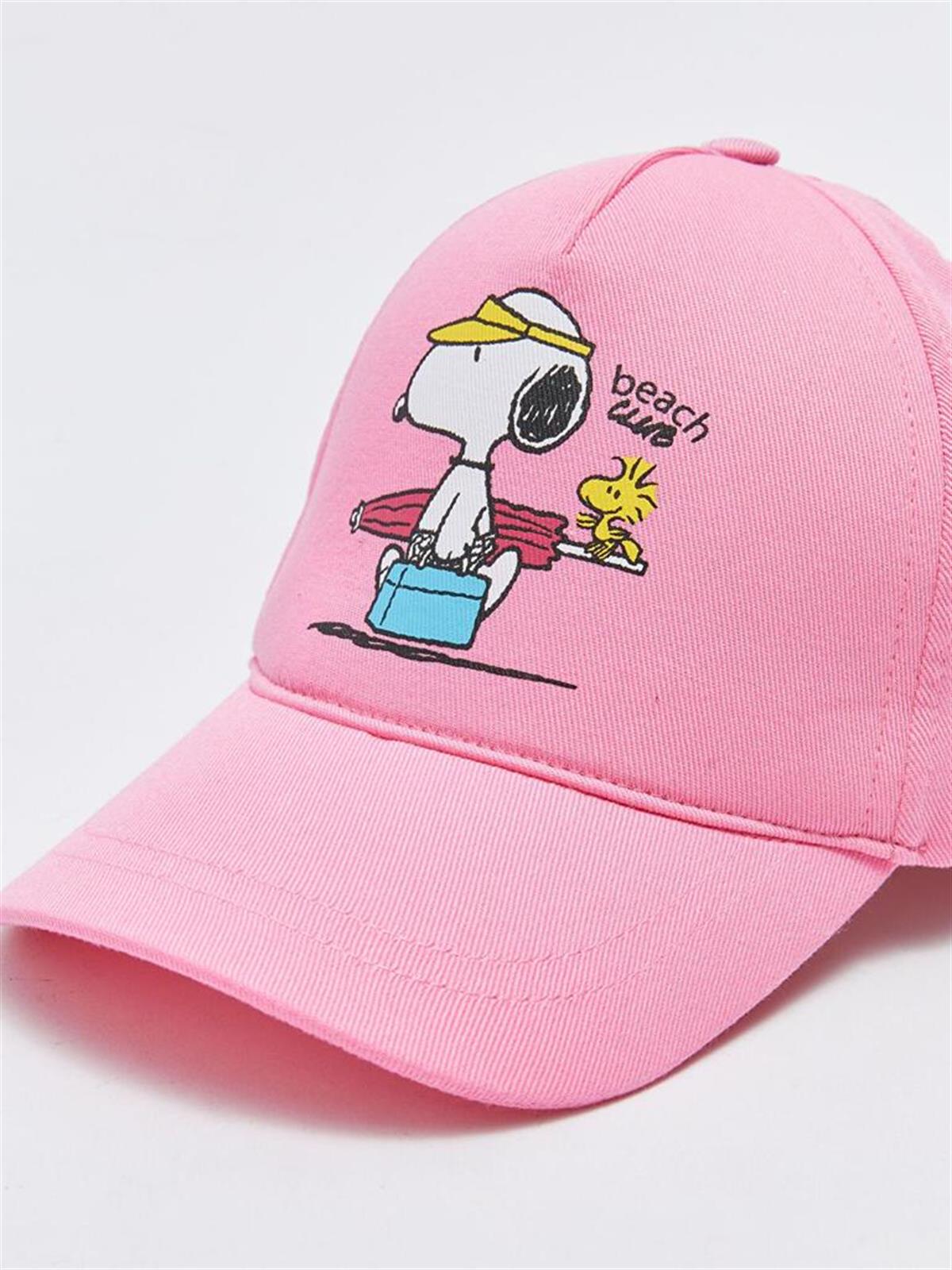 Pembe şapka 