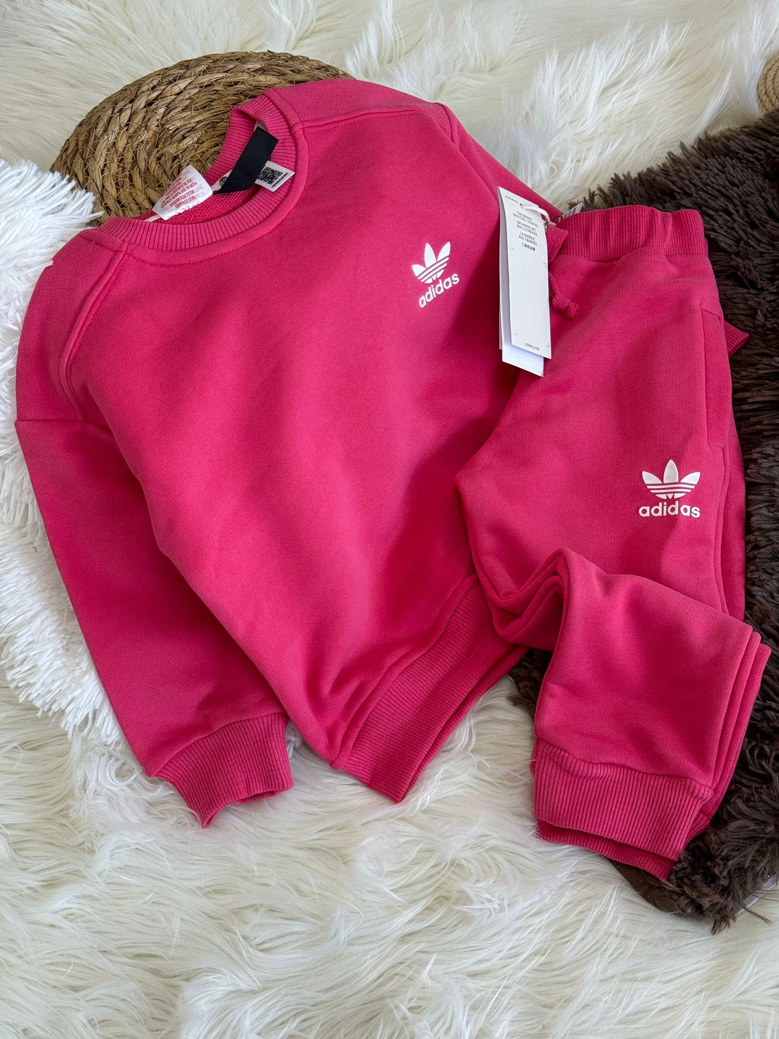 PEMBE Yeni Adidas takım 