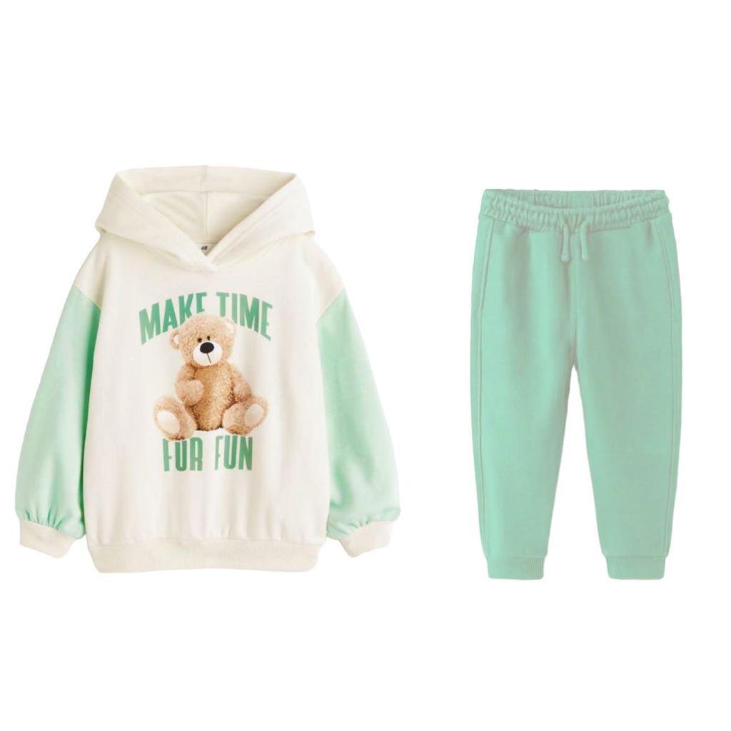 Ünisex takım  şardonludur 