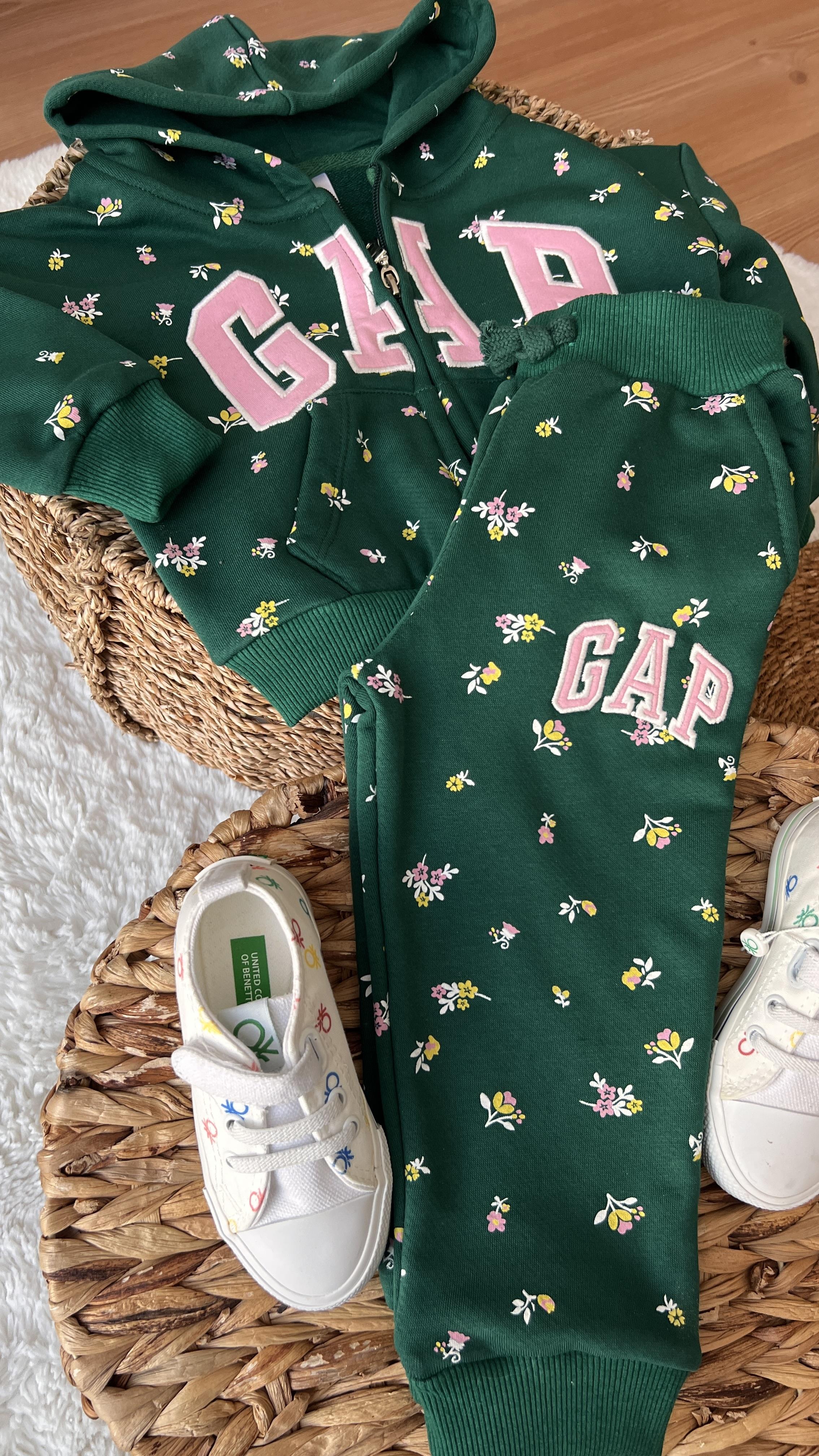 Yeşil gap hırka takım sardonsuz 