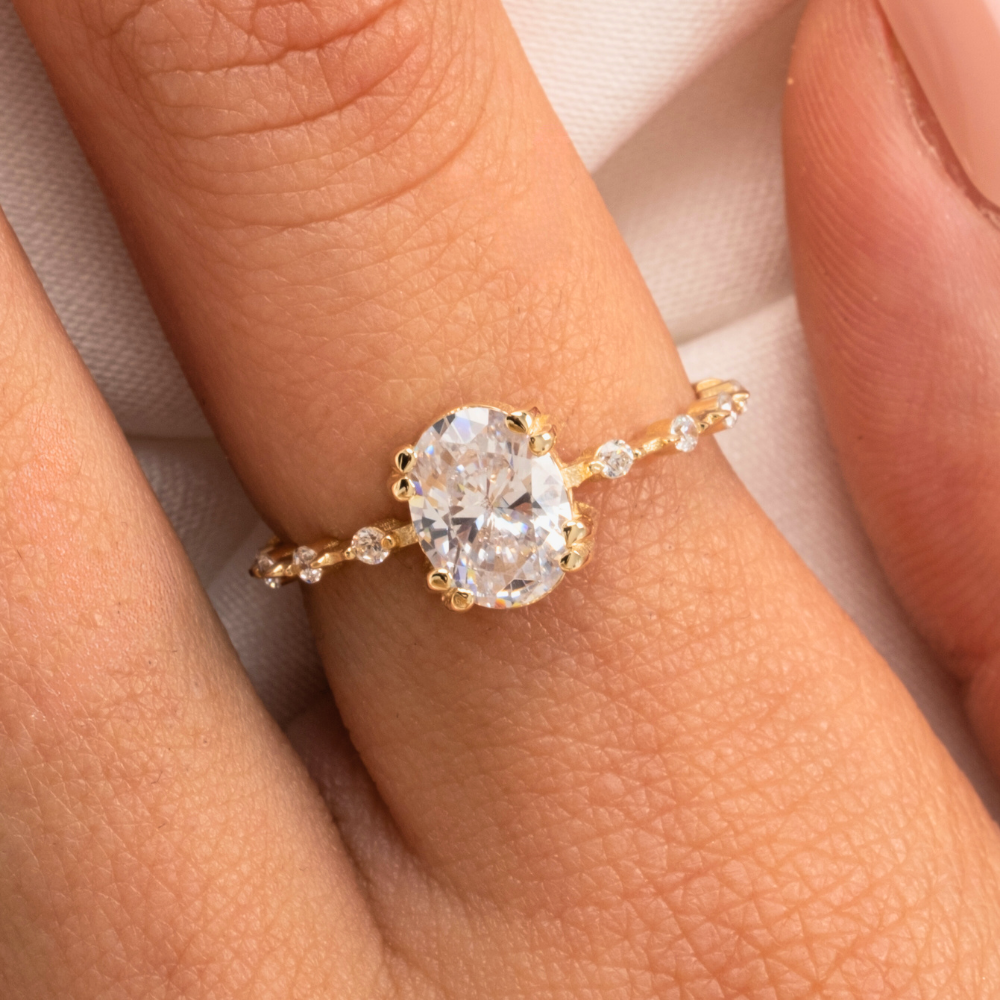 1,10 CT Oval 0,12 CT Pırlanta(Signity)Taşlı Kadın İhtişamı 925 Gümüş  Ayar Evlilik Teklifi Yüzüğü